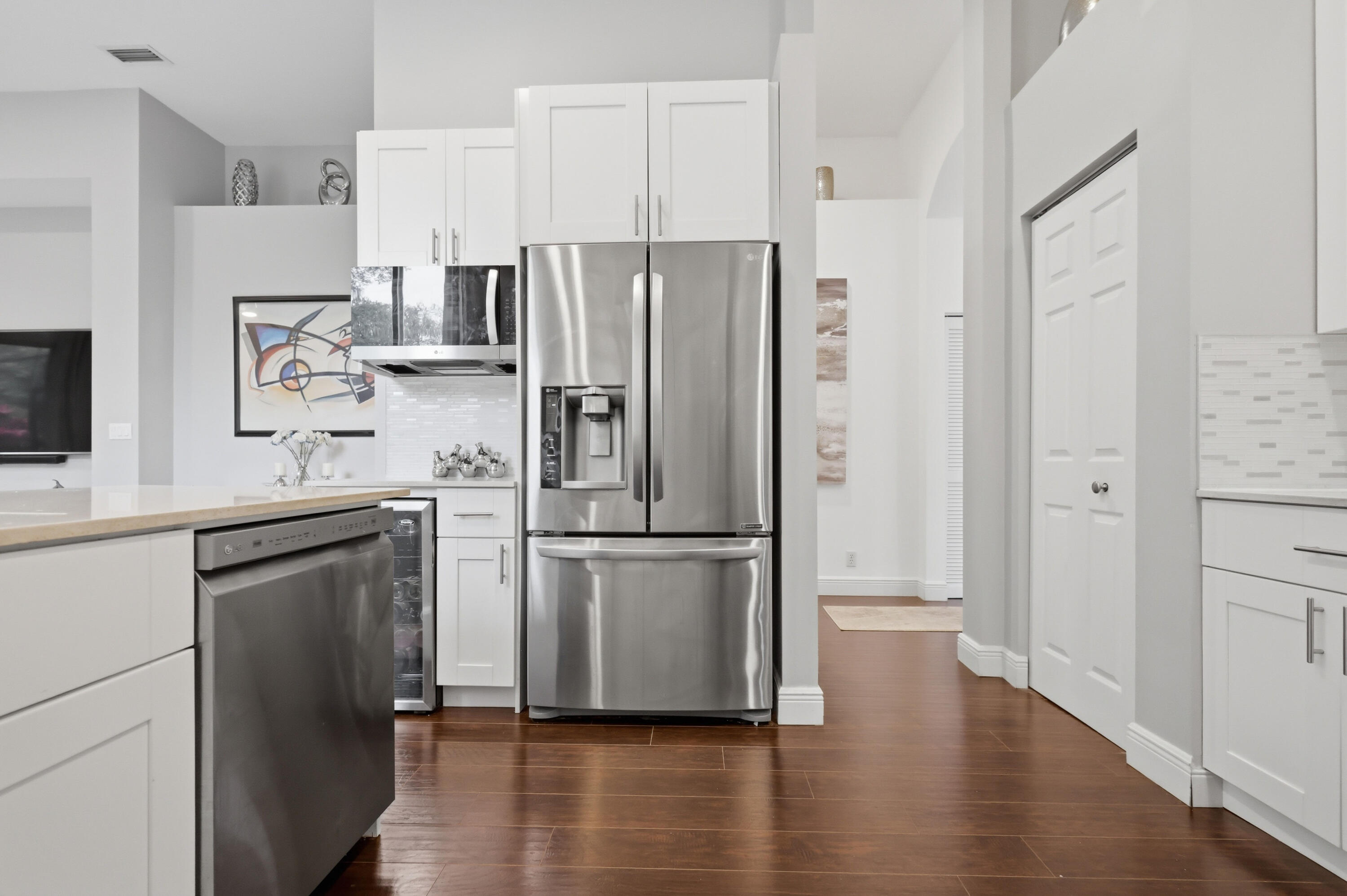 HERON BAY FOUR - Residential