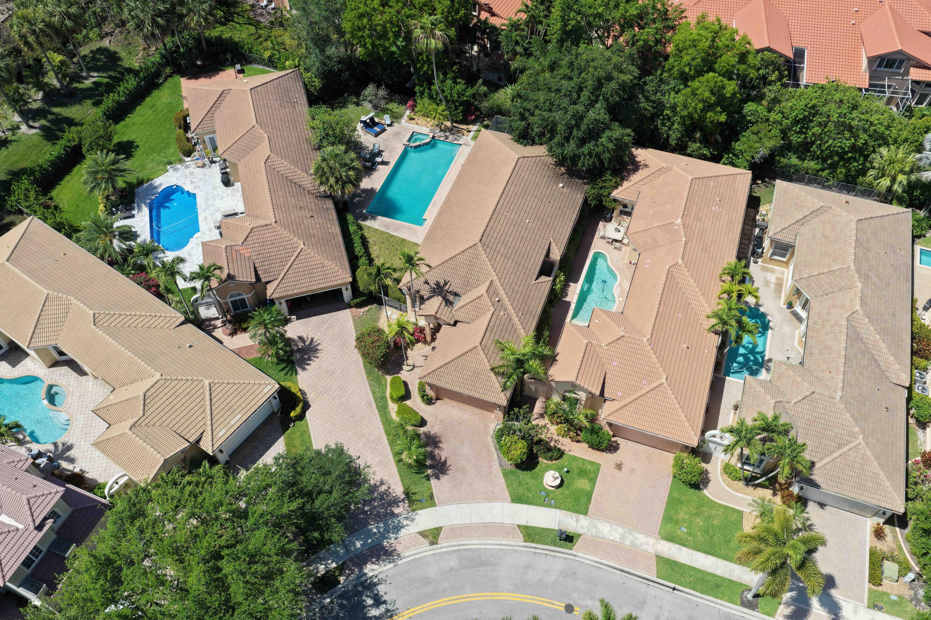 HERON BAY FOUR - Residential