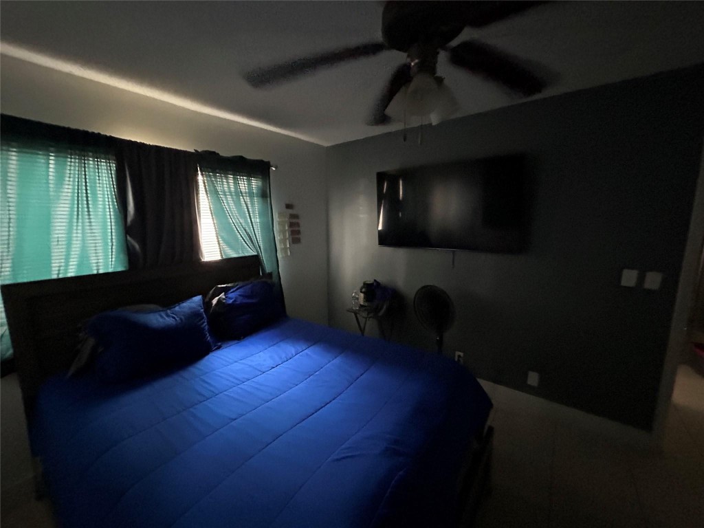 Sun Vista Gardens Condo - Residential