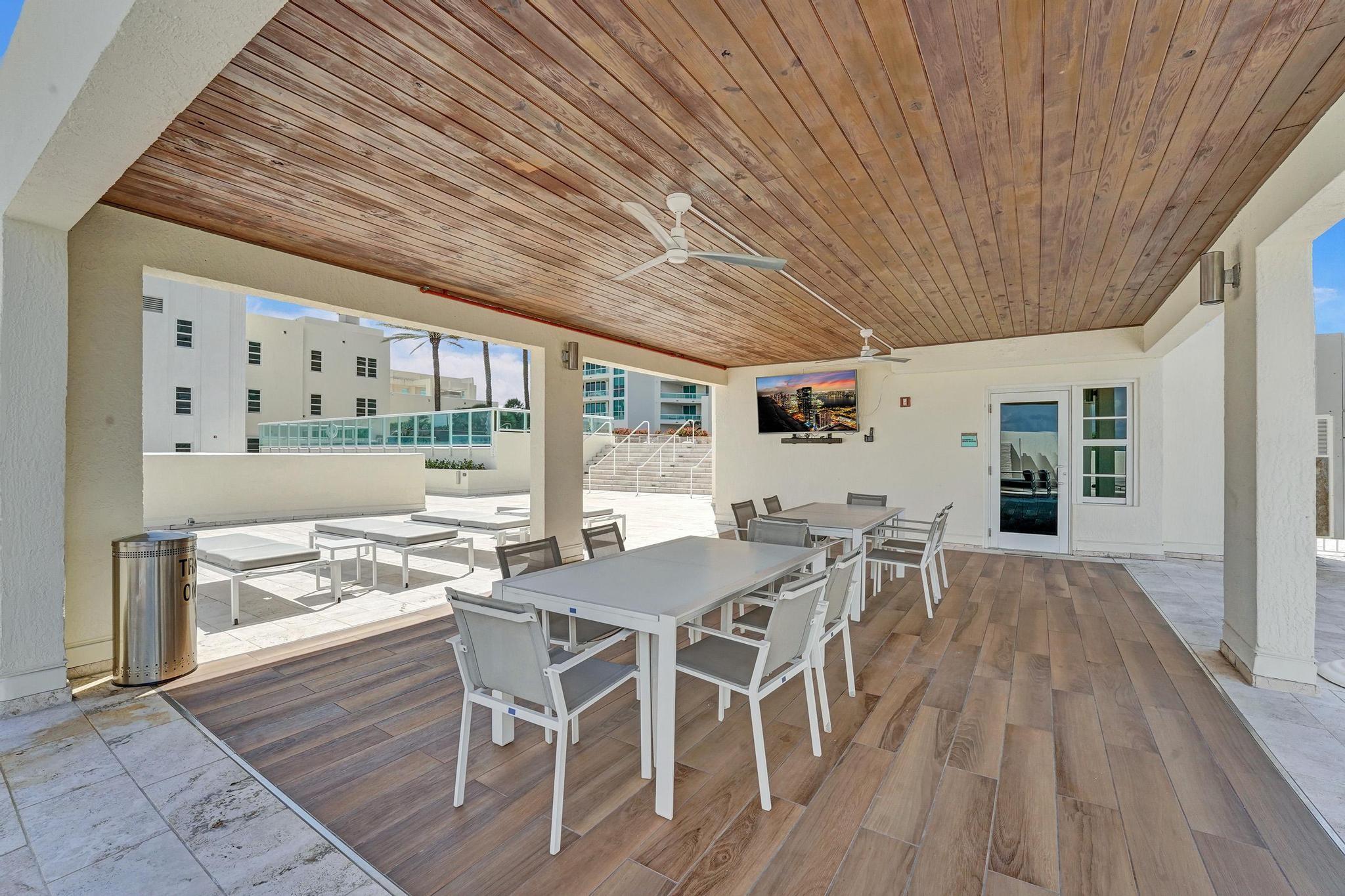 Las Olas Beach Club - Residential Lease