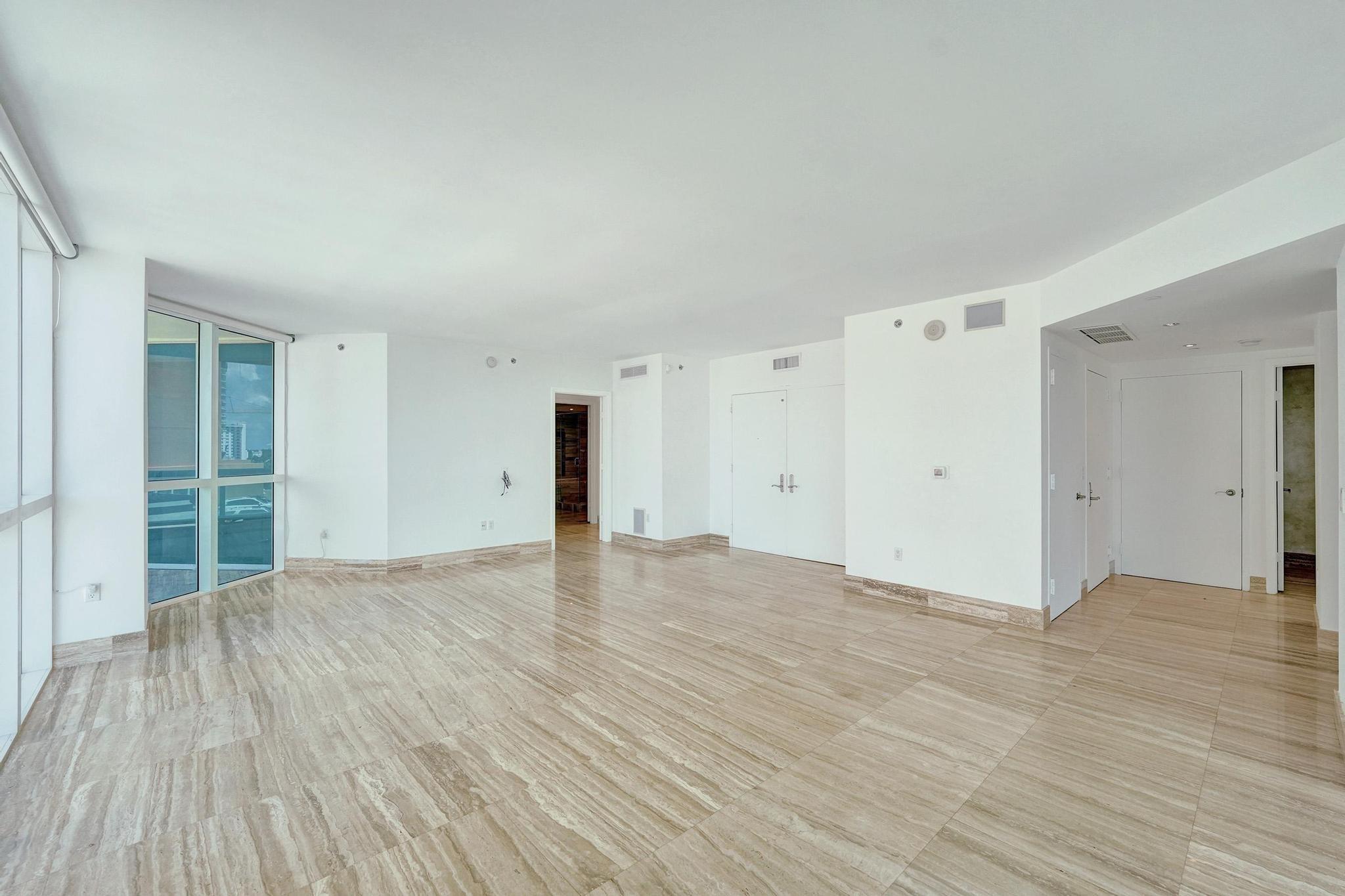 Las Olas Beach Club - Residential Lease