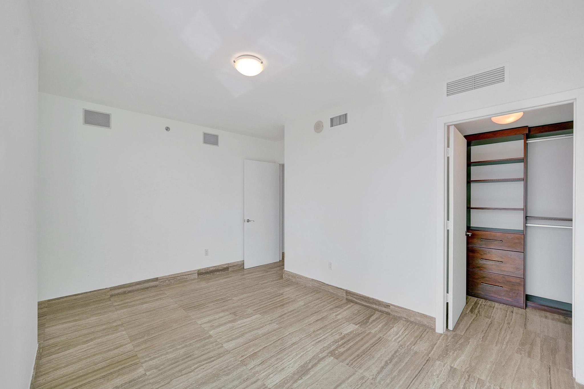 Las Olas Beach Club - Residential Lease