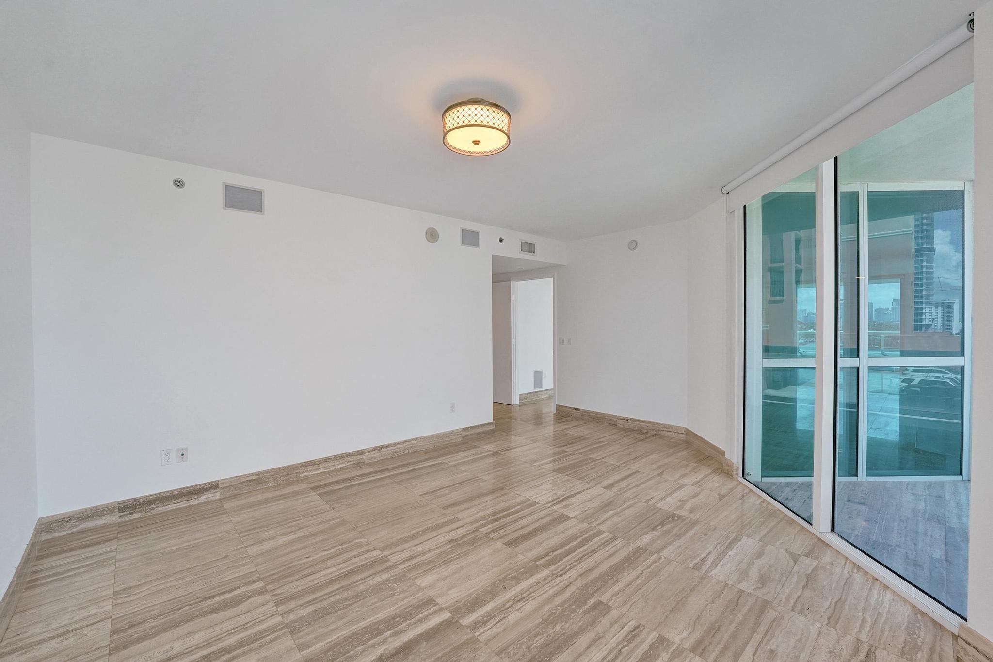 Las Olas Beach Club - Residential Lease