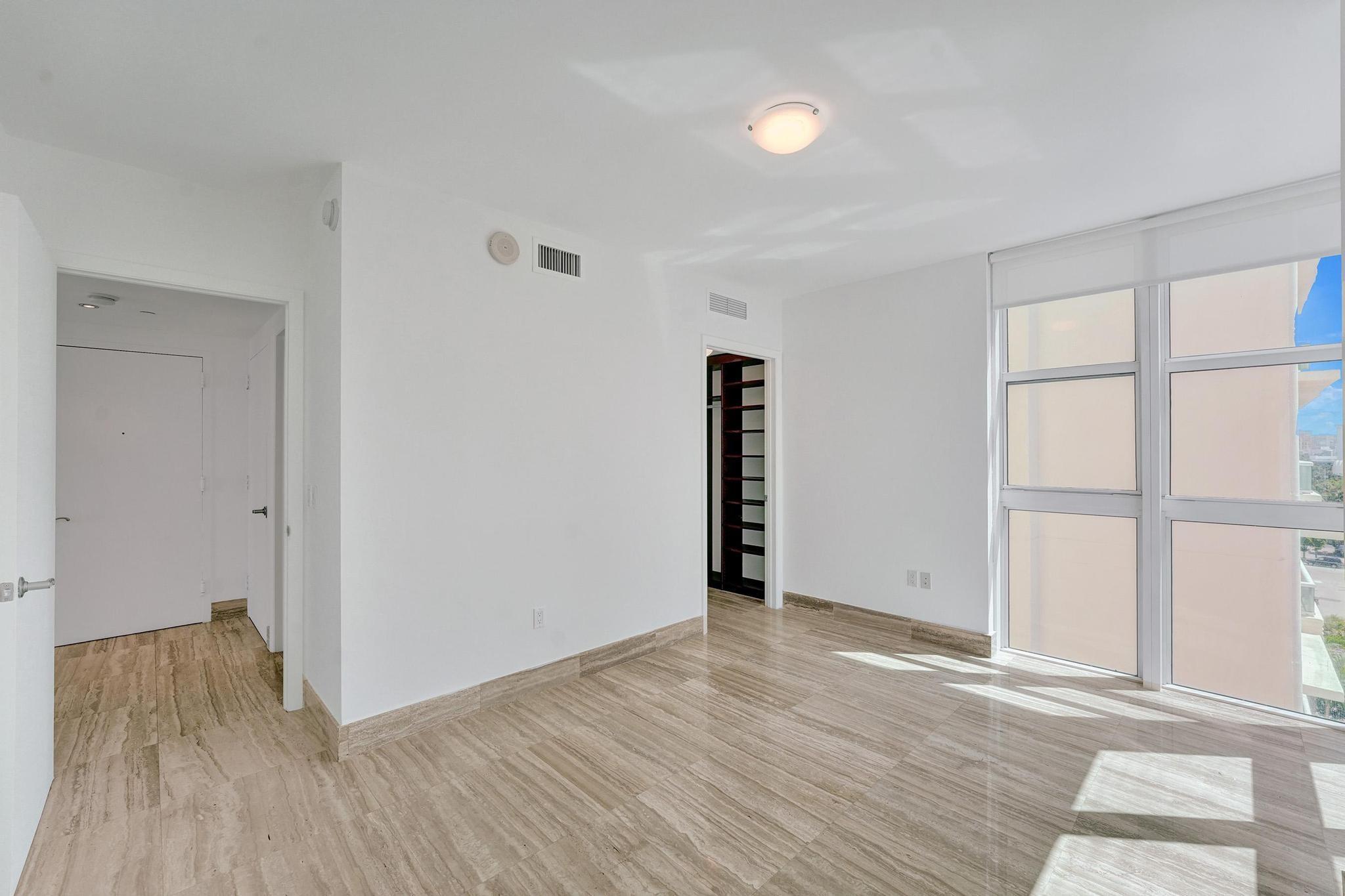 Las Olas Beach Club - Residential Lease