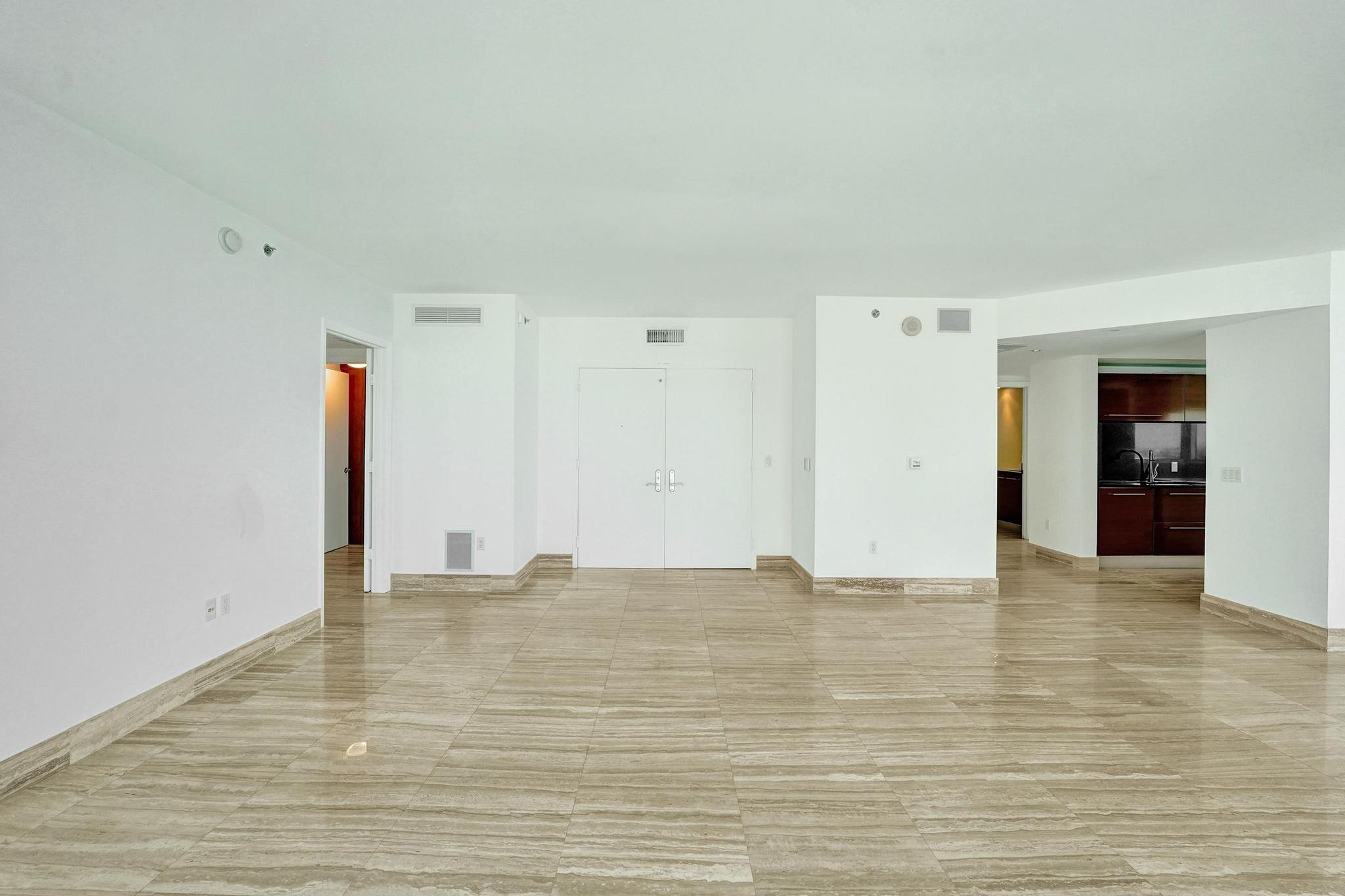 Las Olas Beach Club - Residential Lease