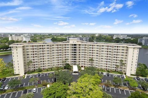 3095 N Course Dr 807 Pompano Beach FL 33069