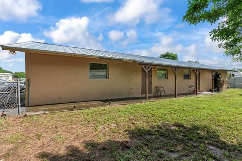 1678 Magnolia Drive West Palm Beach FL 33417