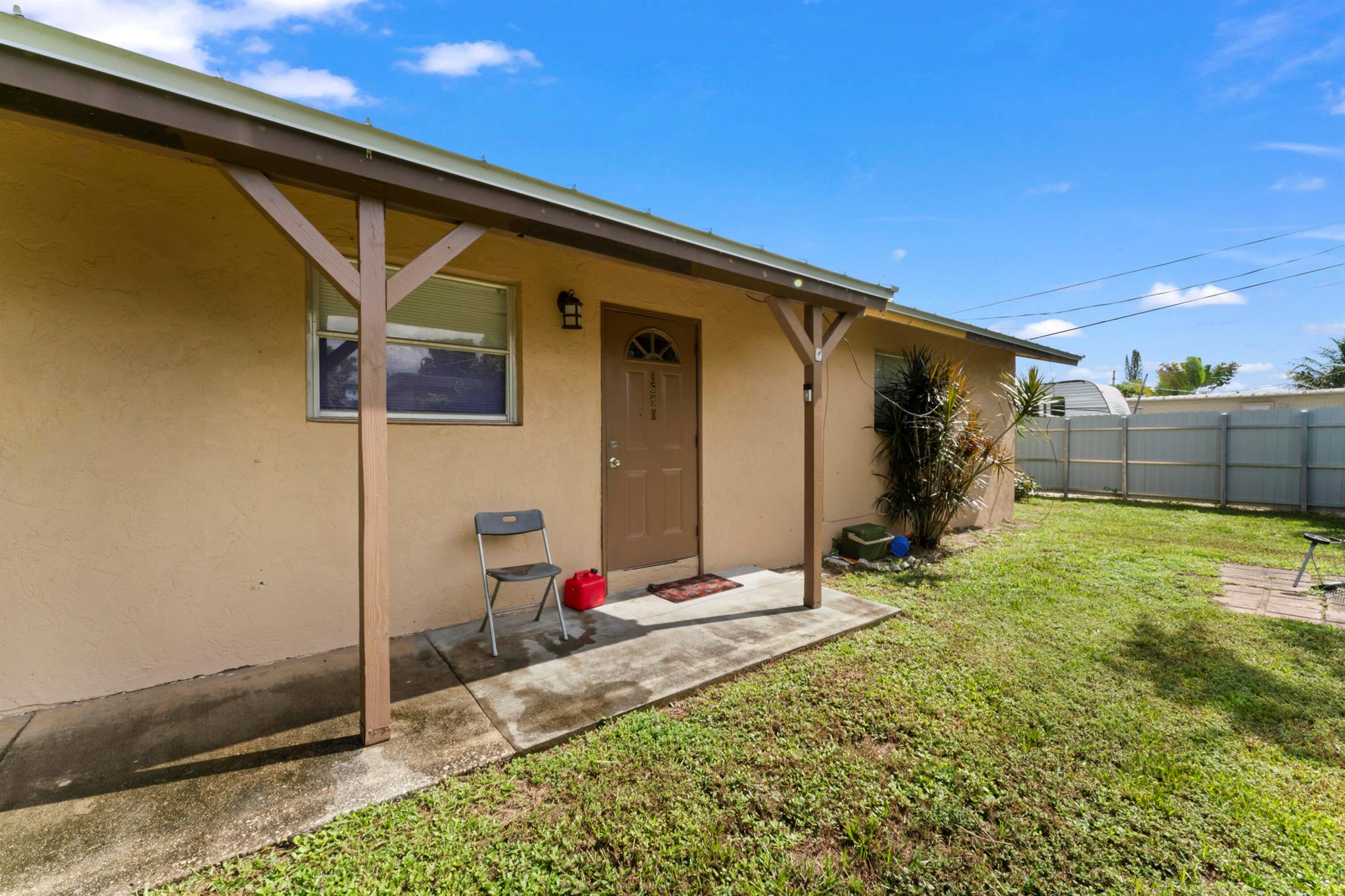 1678 Magnolia Drive