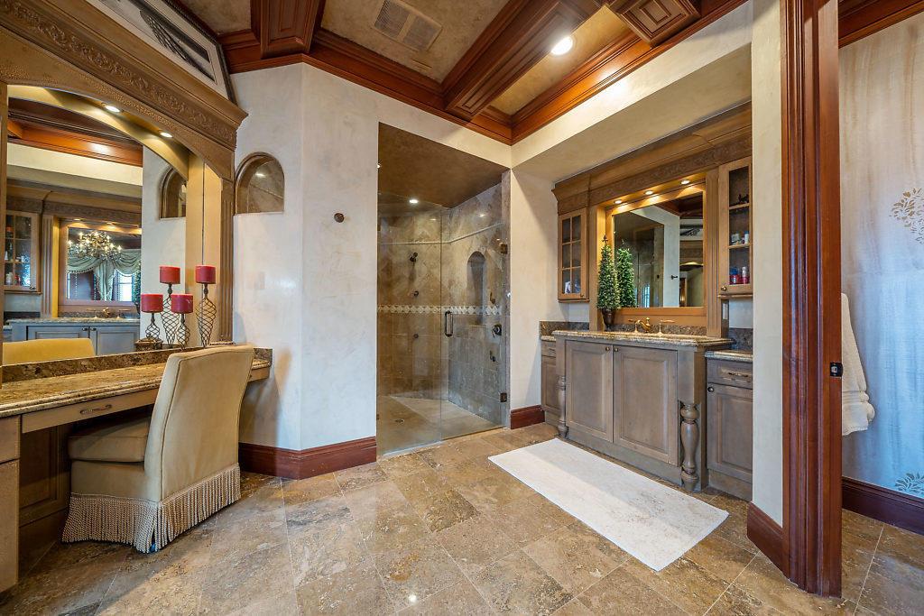 BLUE BAYOU - Residential