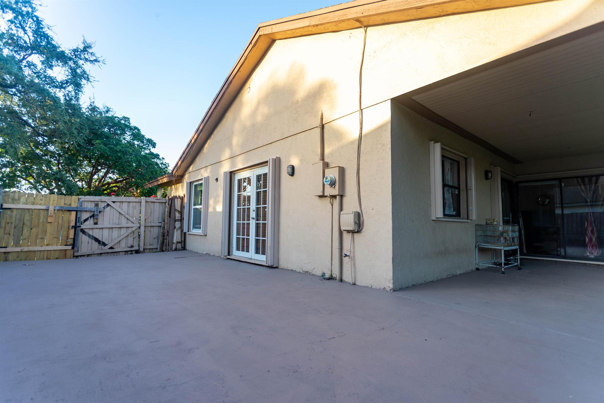 CORAL WOODS - Residential