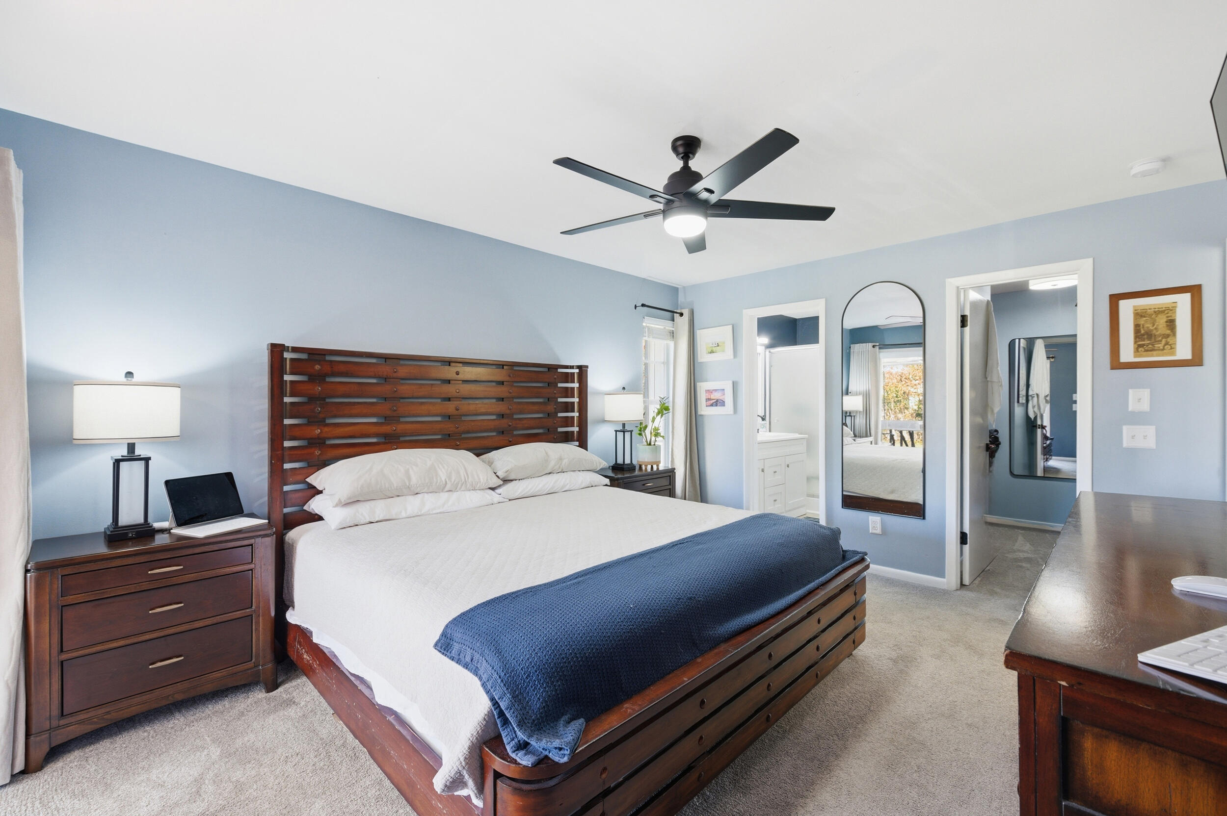 PINECROFT CONDO - Residential