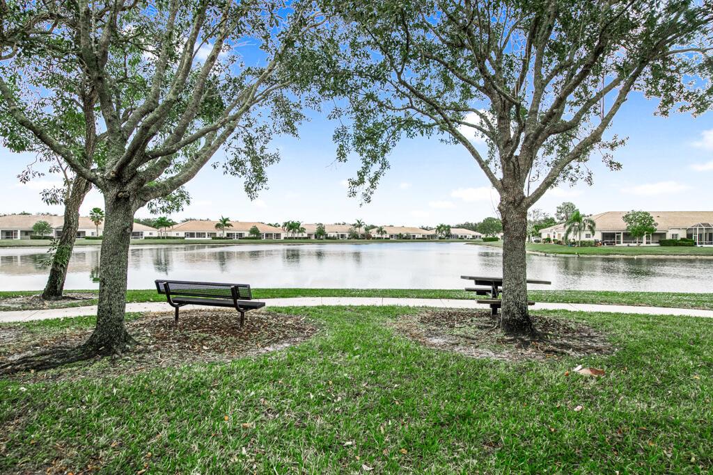 9773 Bowline Drive 203