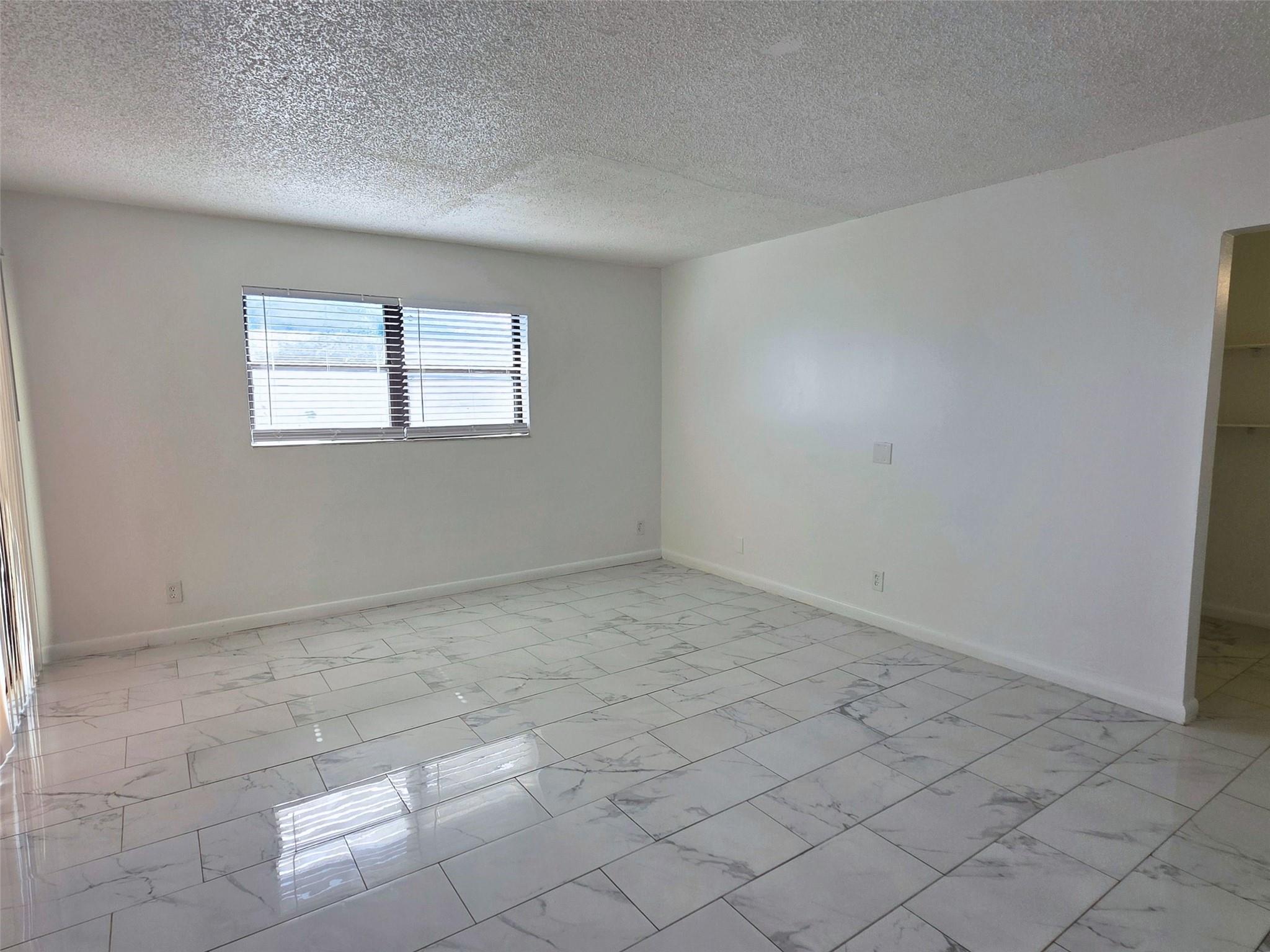 Lake Worth Town Add 01 - Residential Lease