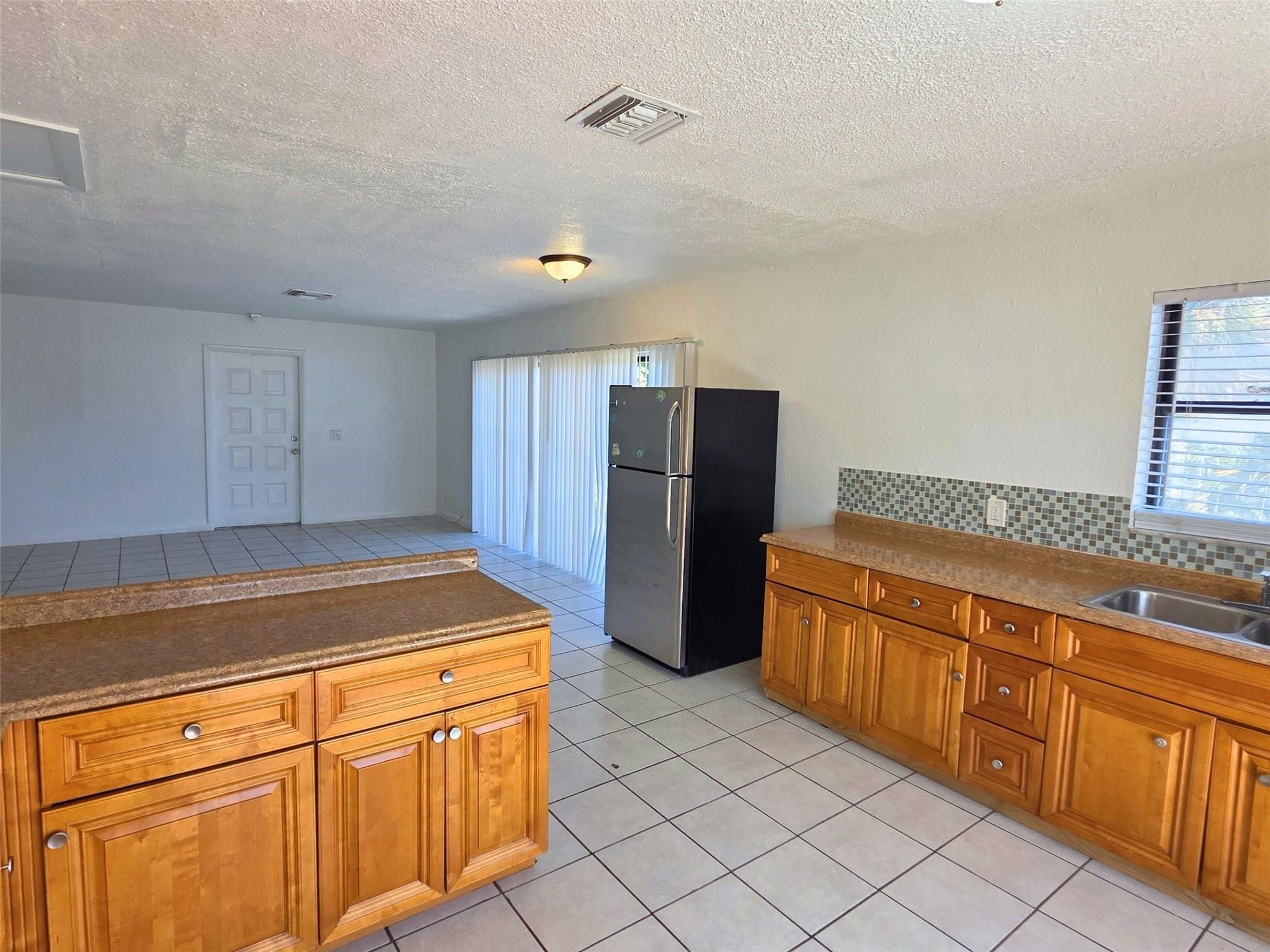 Lake Worth Town Add 01 - Residential Lease