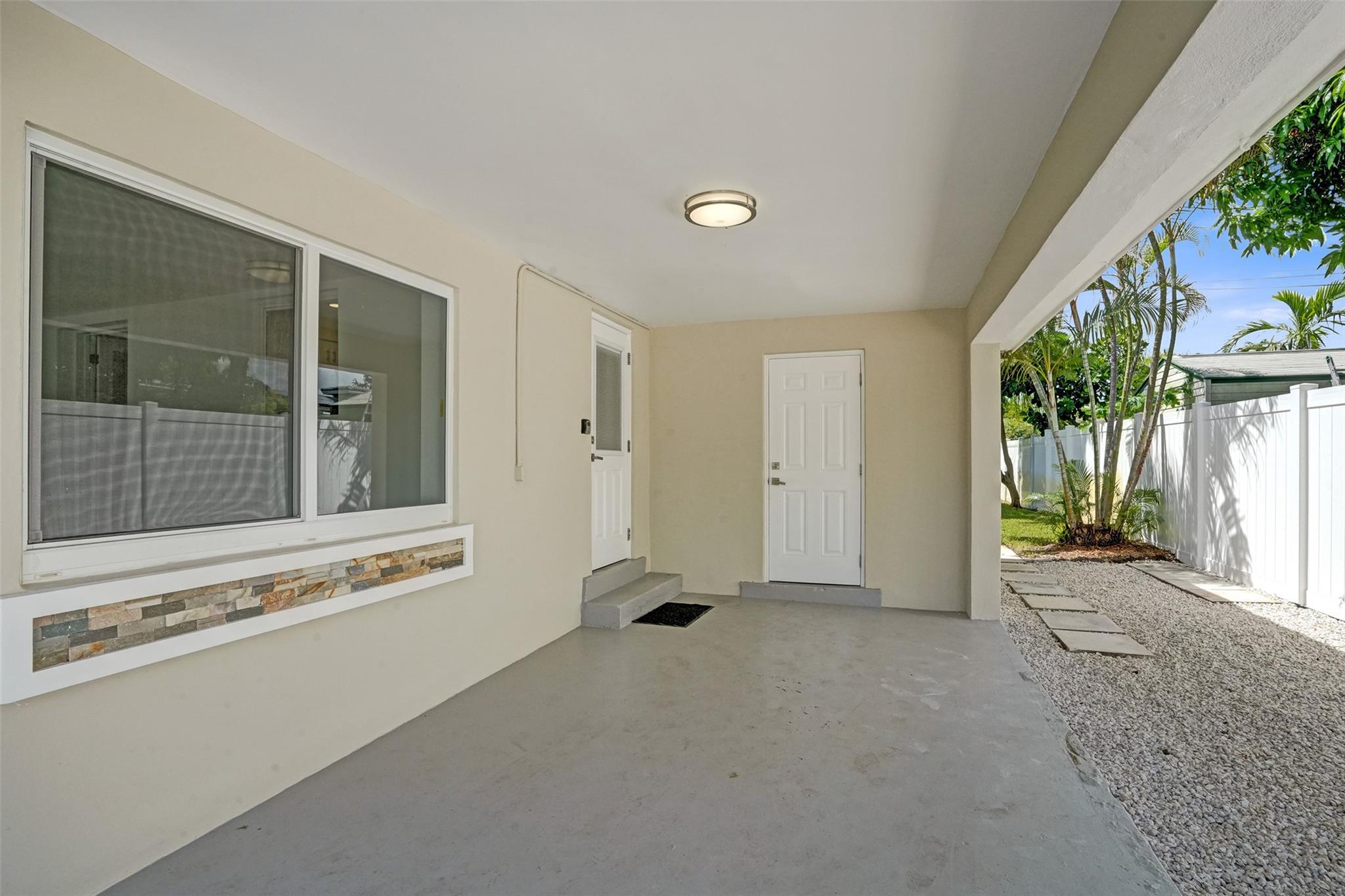 Lloyd Estates 25-47 B - Residential