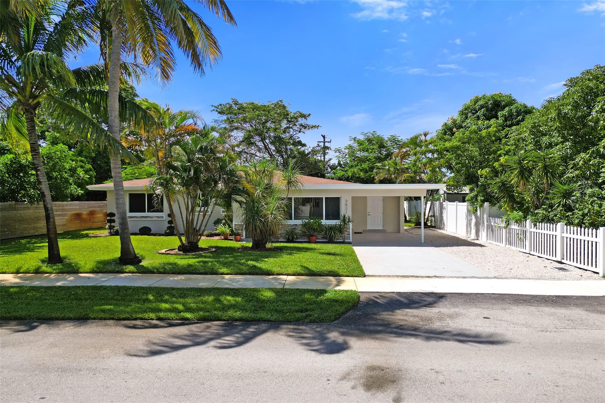 Lloyd Estates 25-47 B - Residential