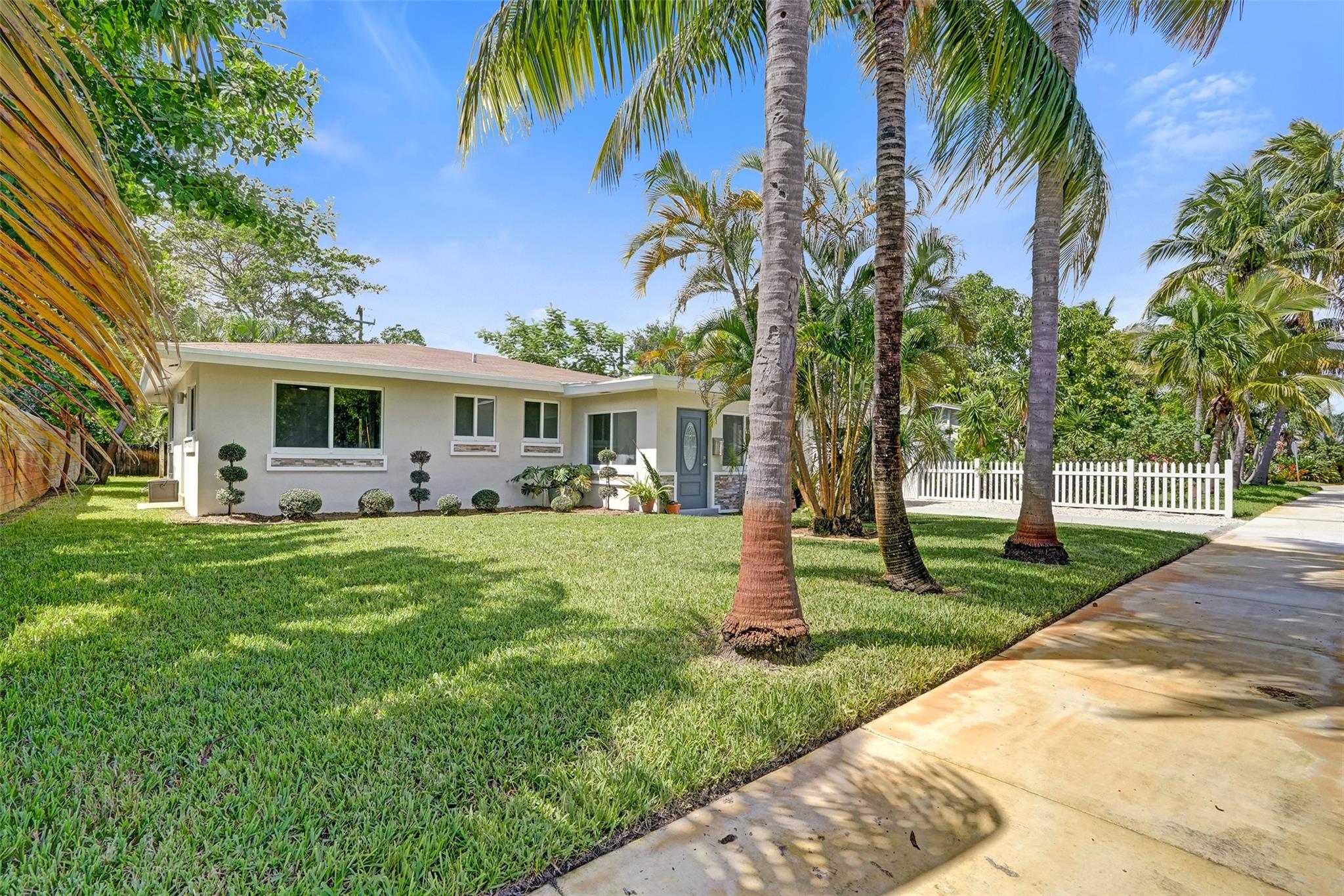 Lloyd Estates 25-47 B - Residential