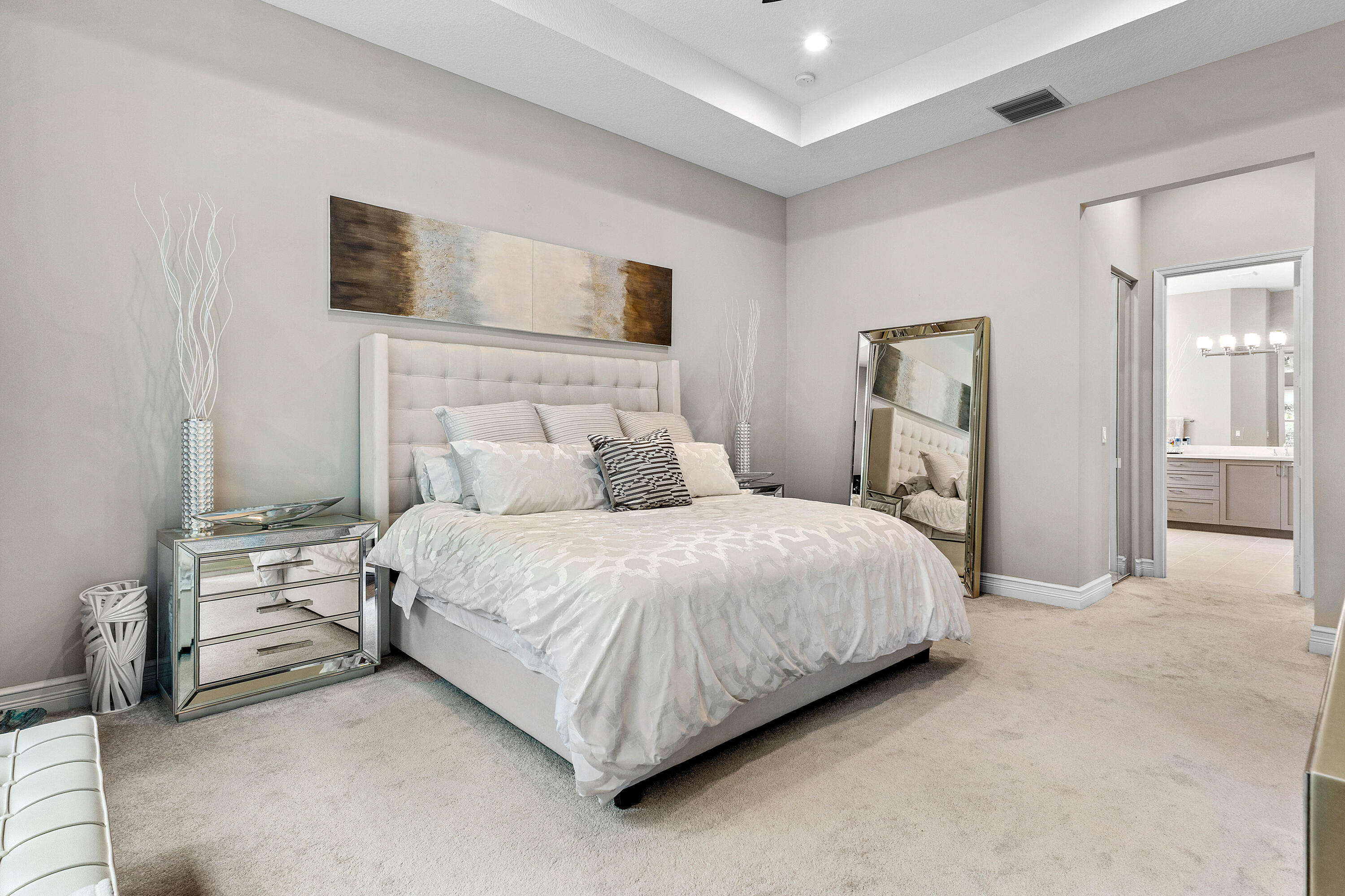 Valencia Bay - Residential