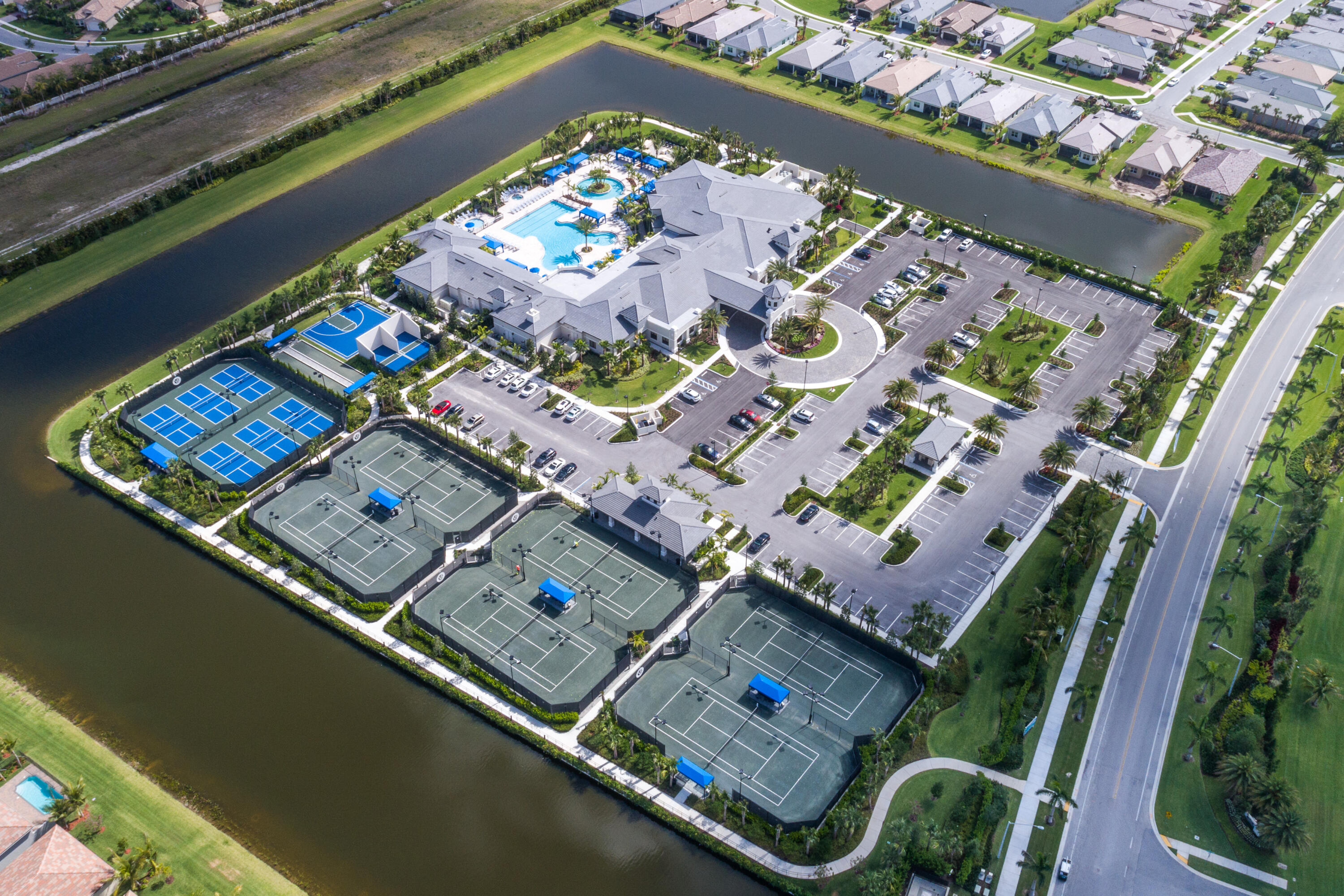 Valencia Bay - Residential