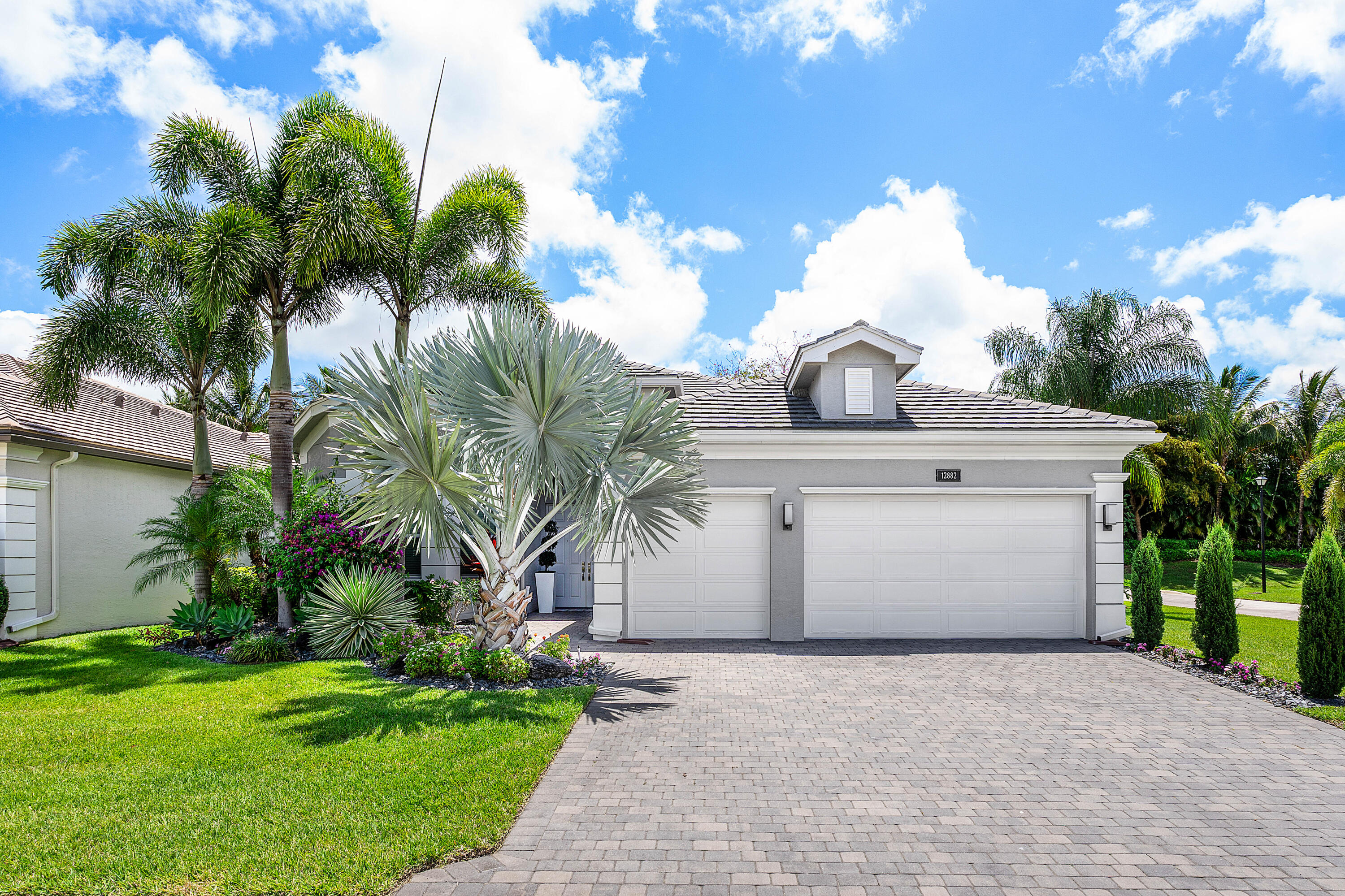 Valencia Bay - Residential