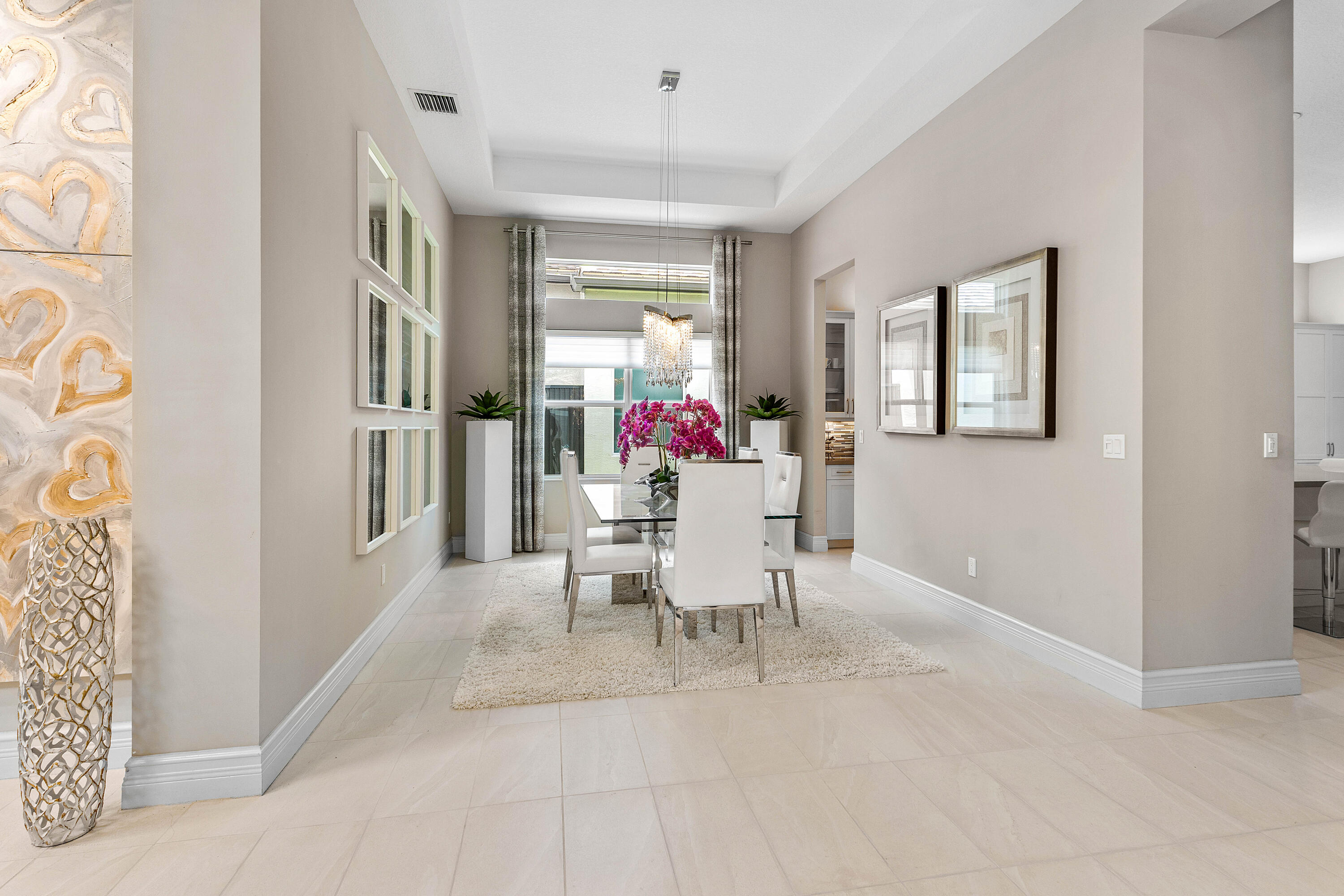Valencia Bay - Residential