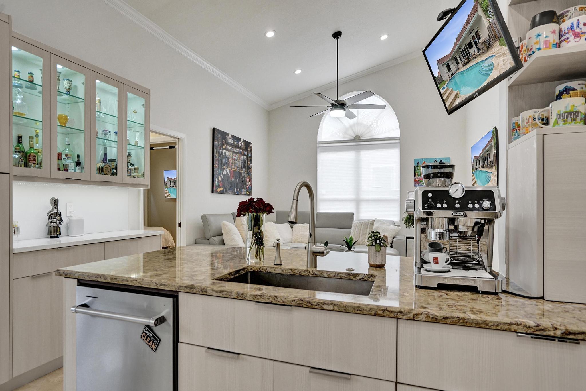 EMBASSY LAKES PHASE II - Residential