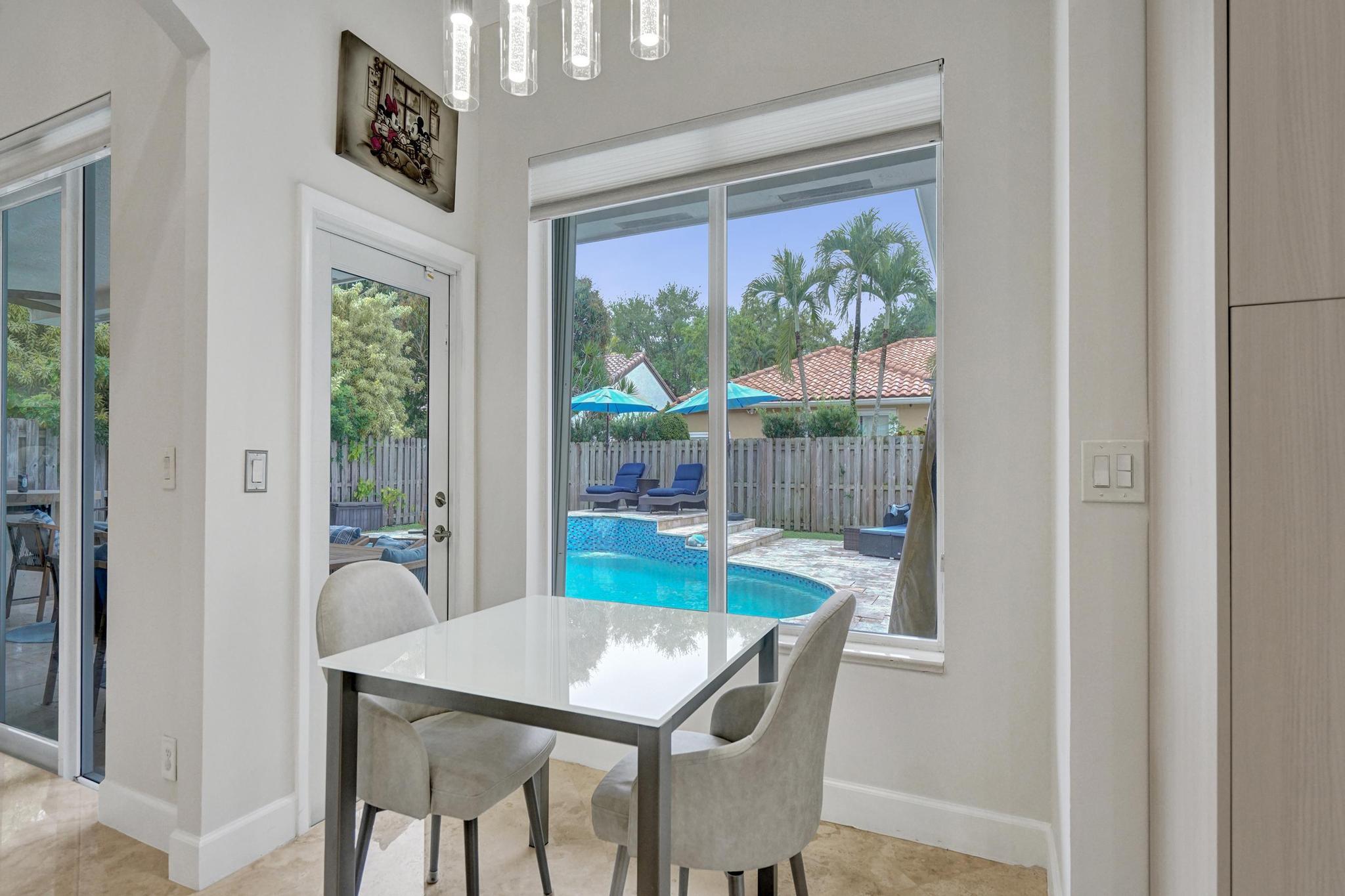 EMBASSY LAKES PHASE II - Residential