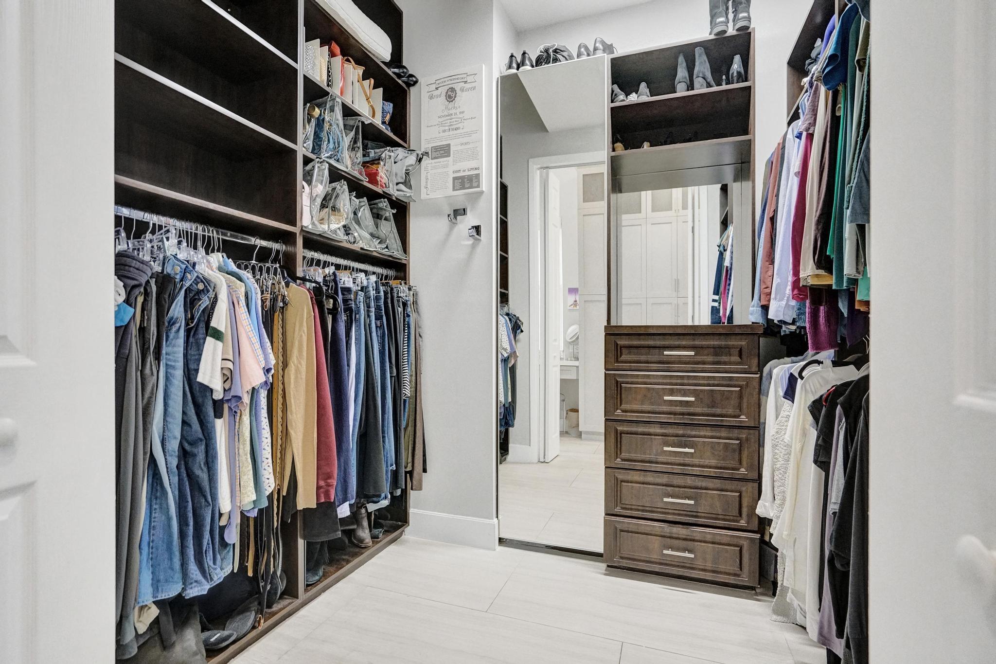 EMBASSY LAKES PHASE II - Residential