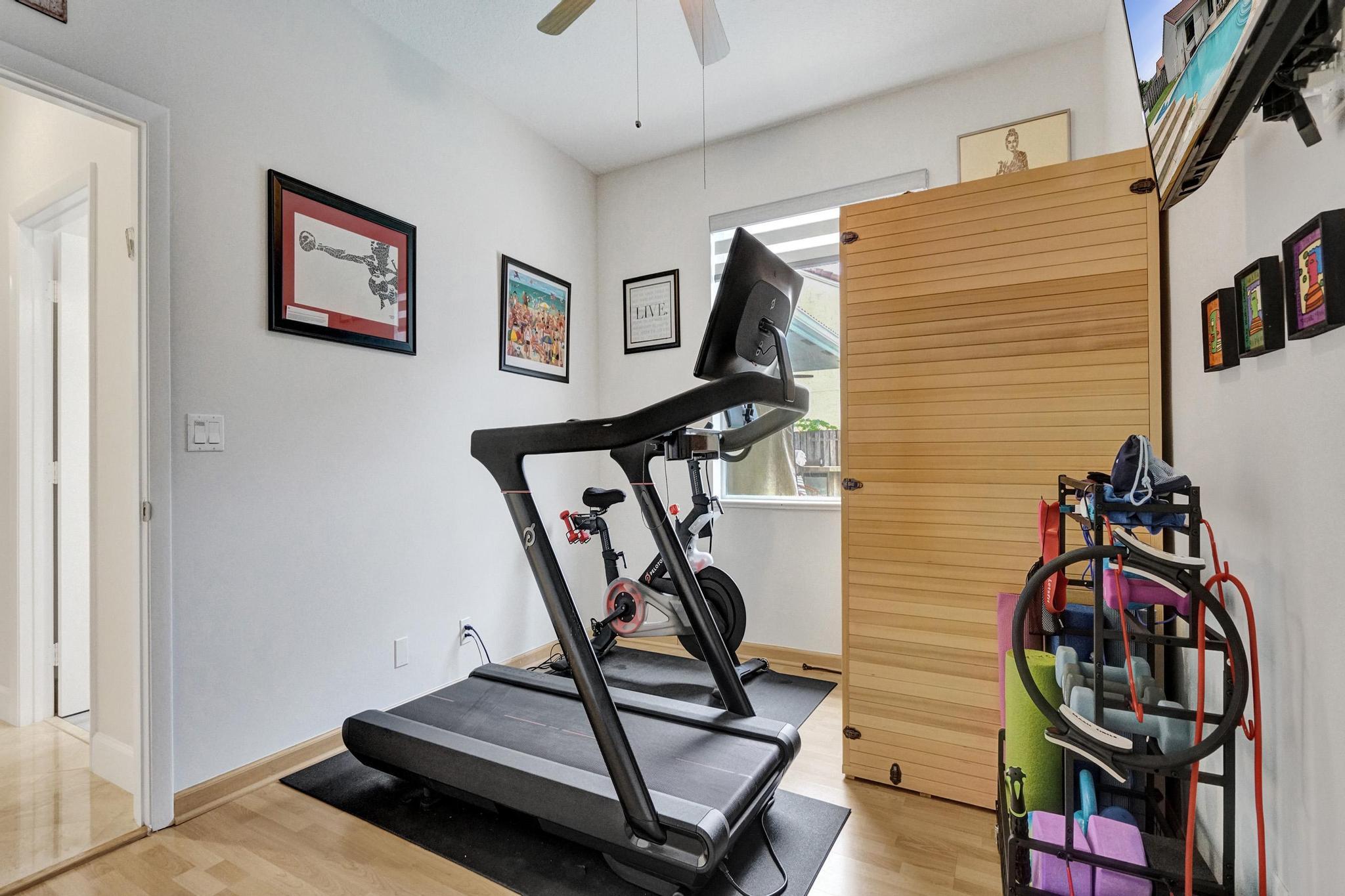 EMBASSY LAKES PHASE II - Residential