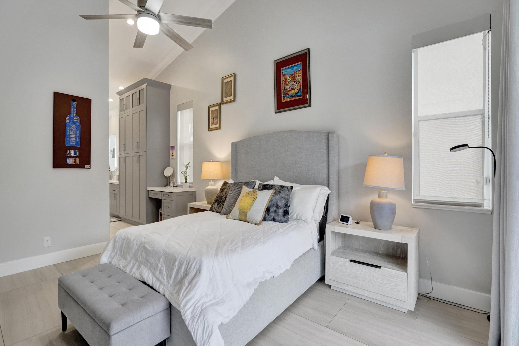 EMBASSY LAKES PHASE II - Residential