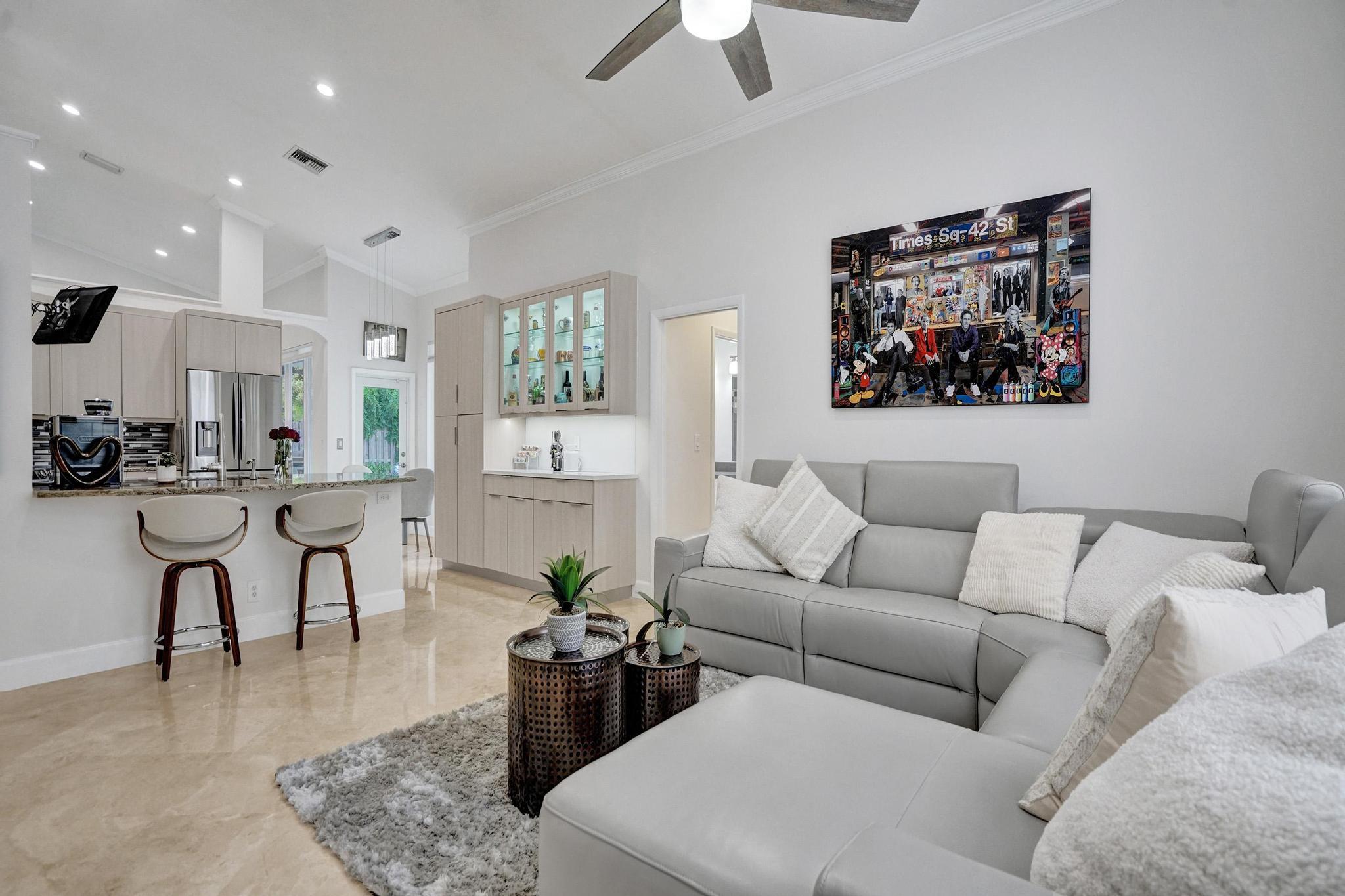 EMBASSY LAKES PHASE II - Residential