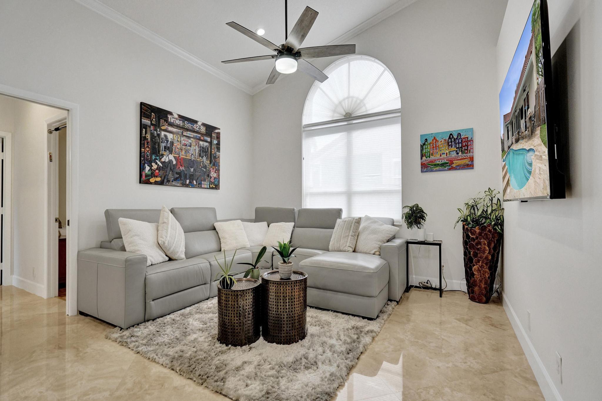 EMBASSY LAKES PHASE II - Residential