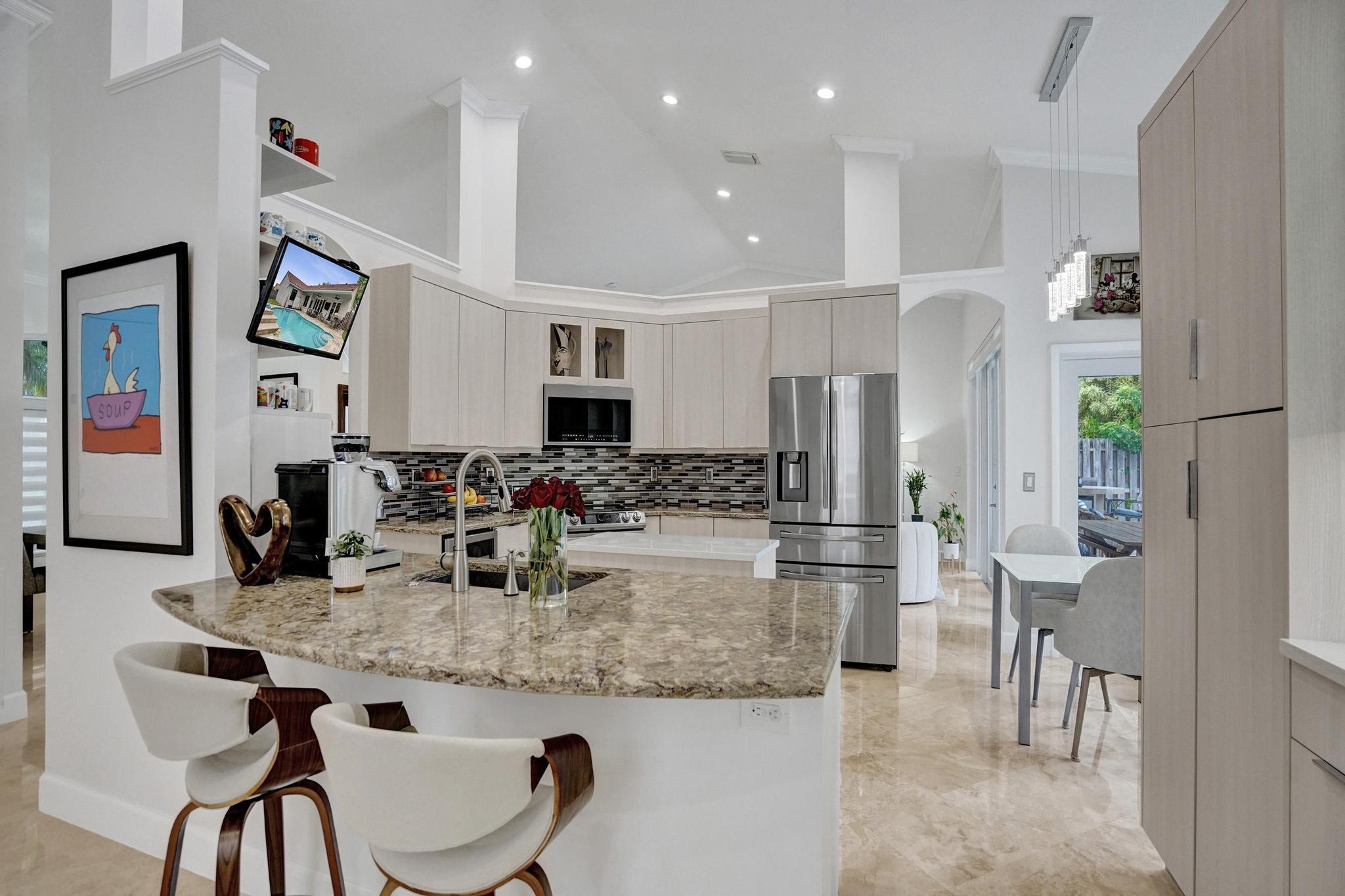 EMBASSY LAKES PHASE II - Residential