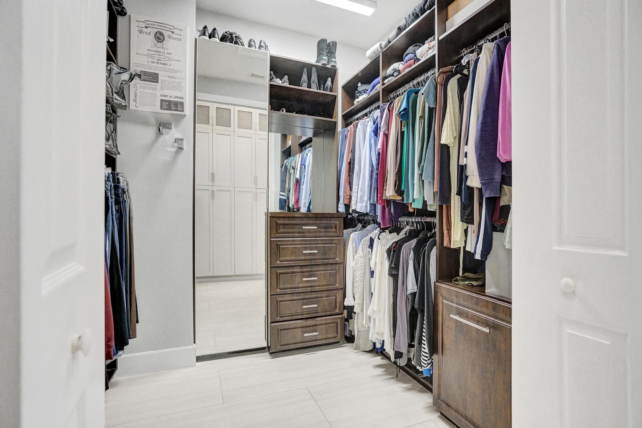 EMBASSY LAKES PHASE II - Residential