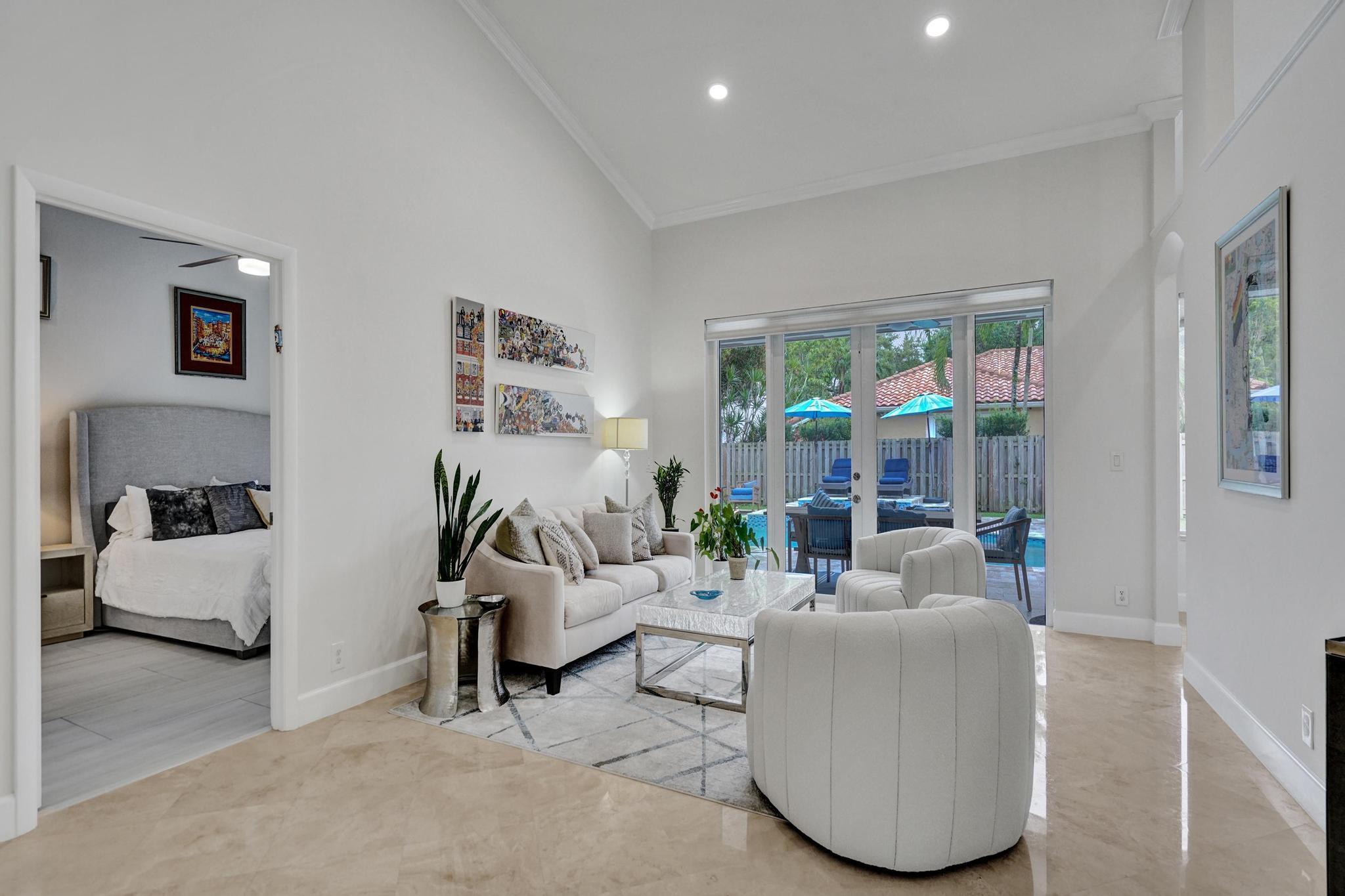 EMBASSY LAKES PHASE II - Residential