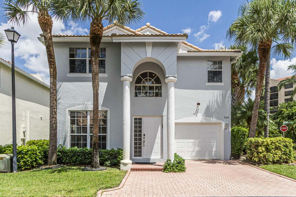 Photo of 7419 Panache Way, Boca Raton, FL 33433 (MLS # B26068102)