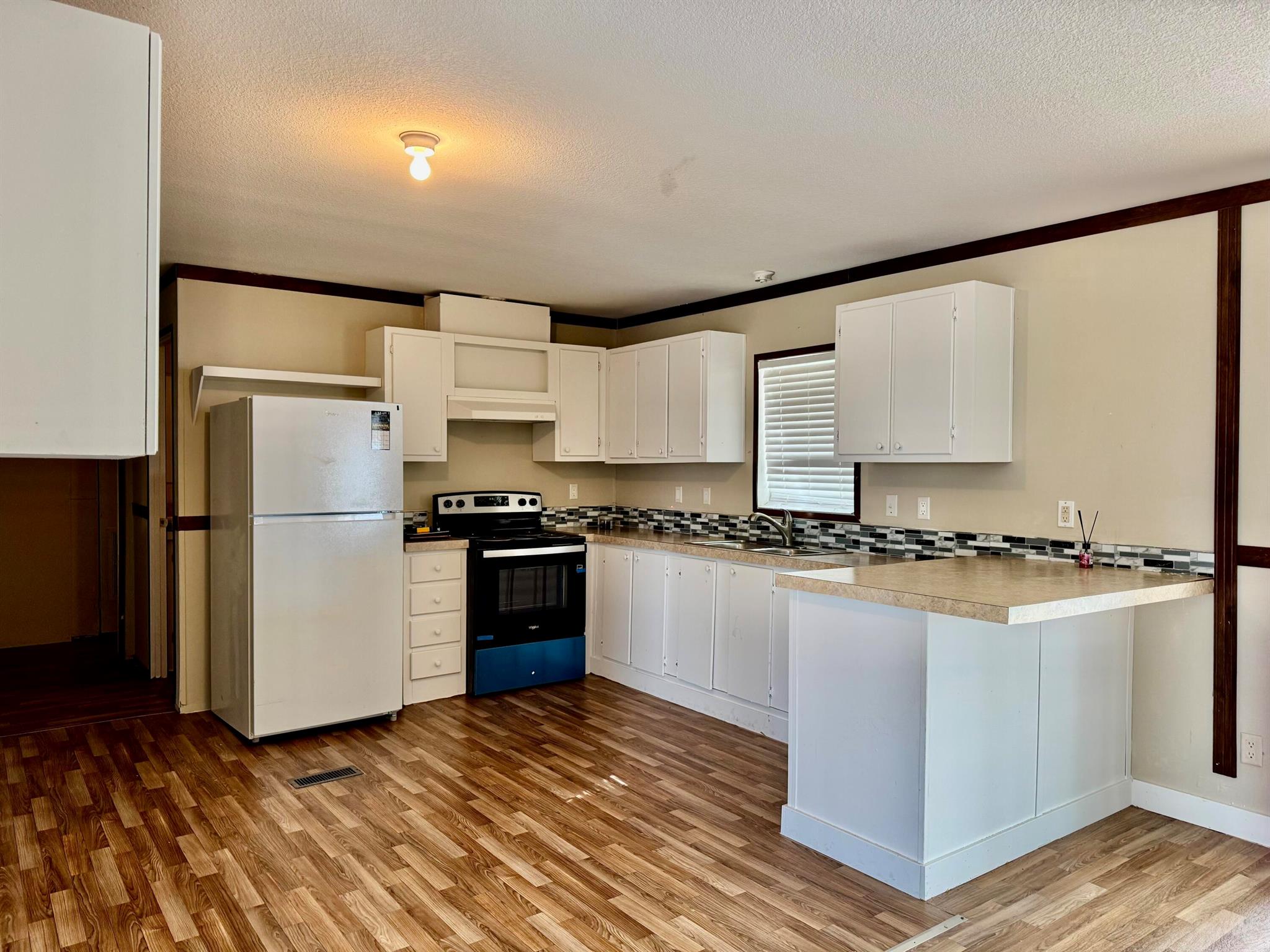 TREASURE ISLAND UNIT 8 - Residential