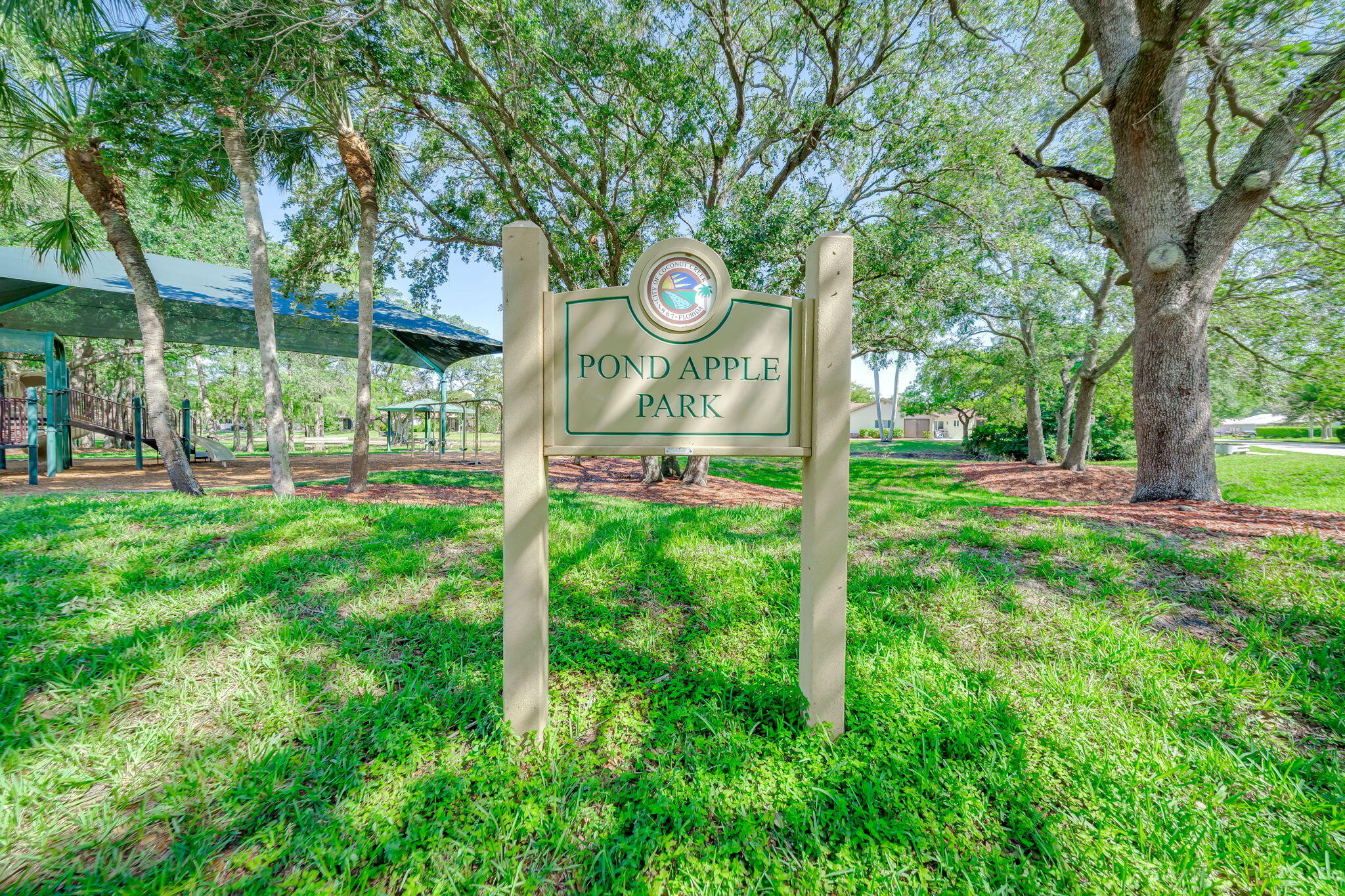 POND APPLE PLACE III - Residential