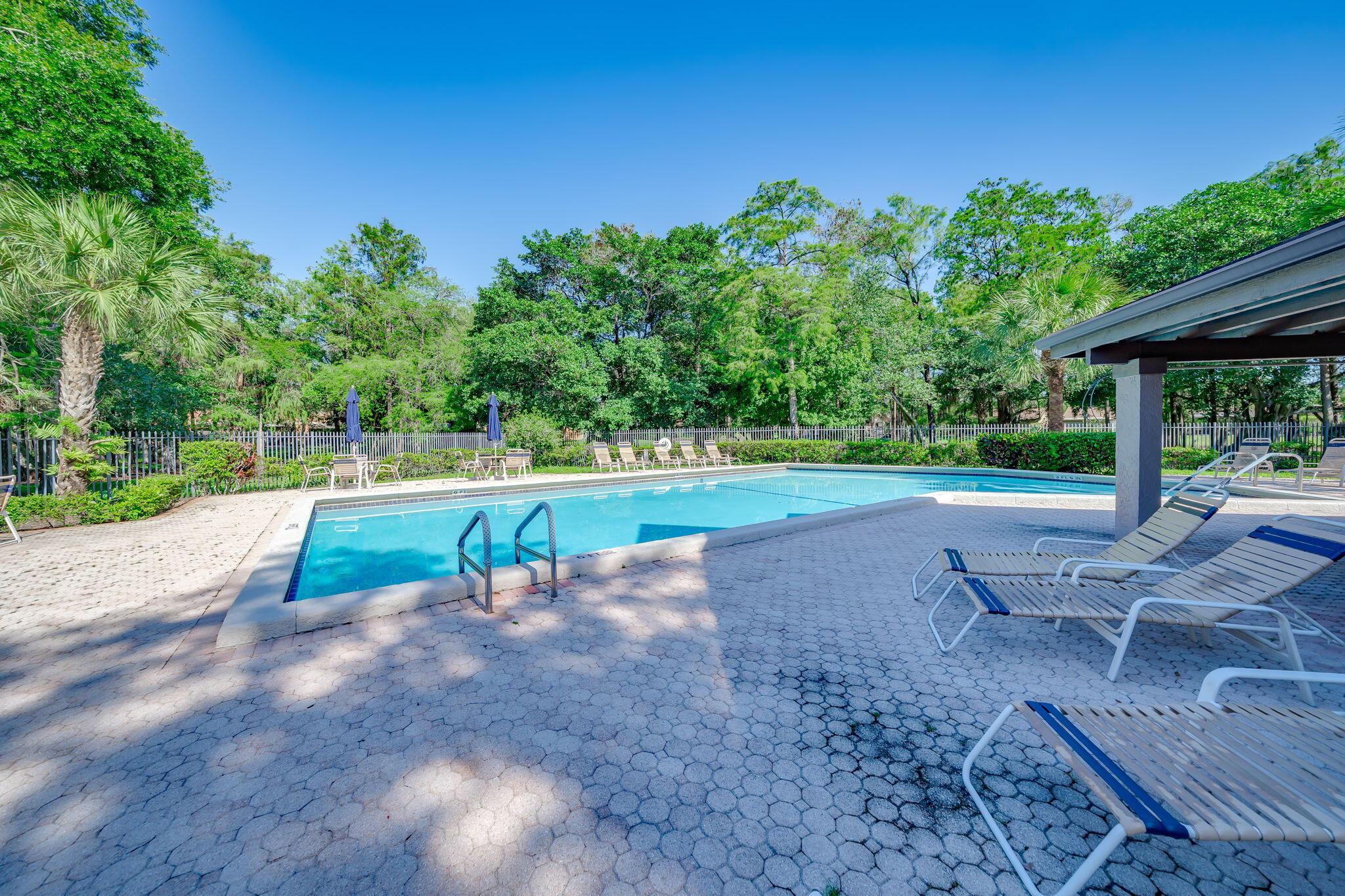 POND APPLE PLACE III - Residential
