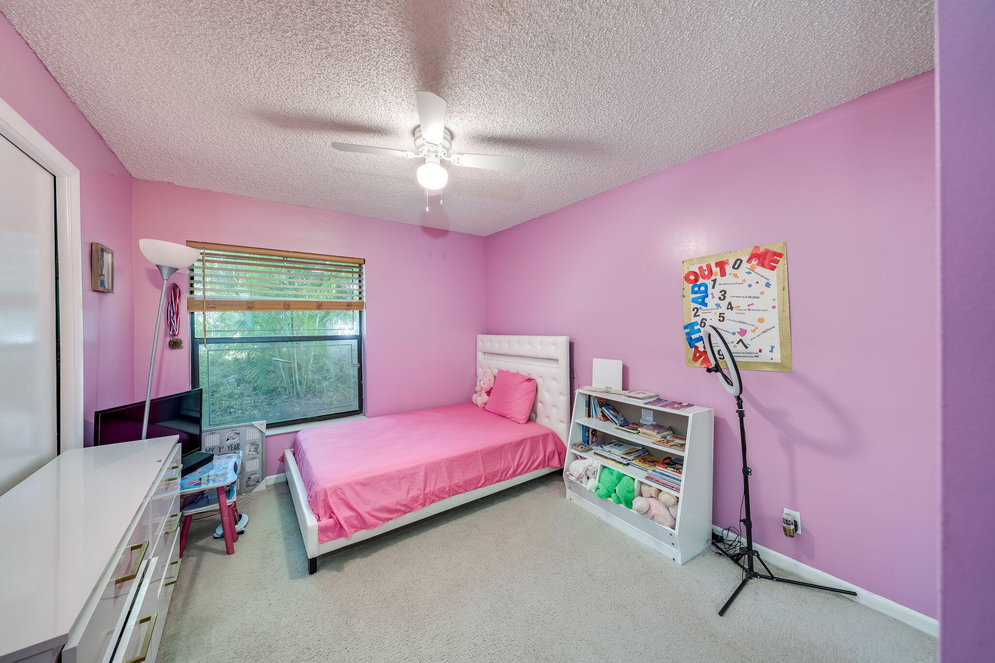 POND APPLE PLACE III - Residential
