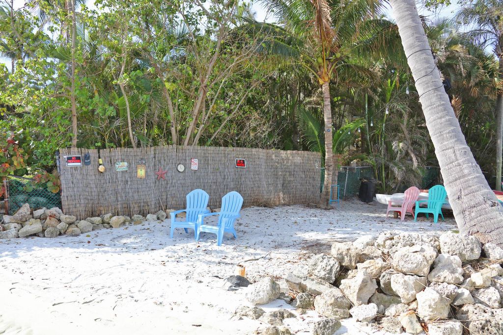 Photo of 1516 S Lakeside Drive #318, Lake Worth Beach, FL 33460 (MLS # R11057964)