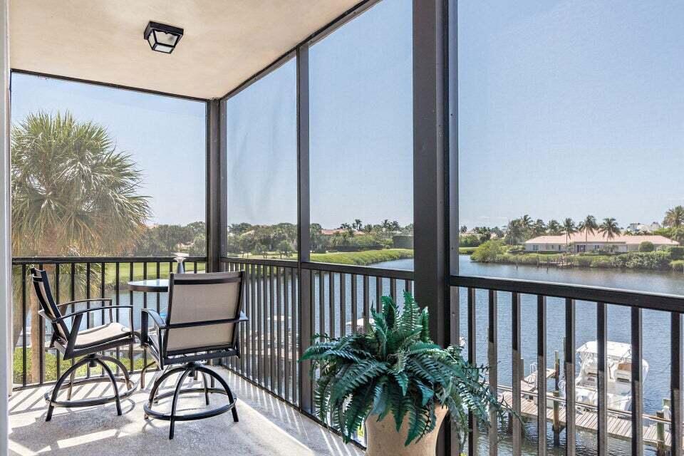 ANCHORAGE NORTH AT JONATH - Residential