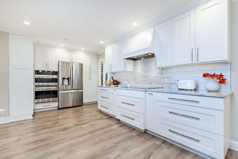 ANCHORAGE NORTH AT JONATH - Residential