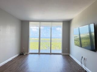 CASA COSTA CONDO - Residential Lease