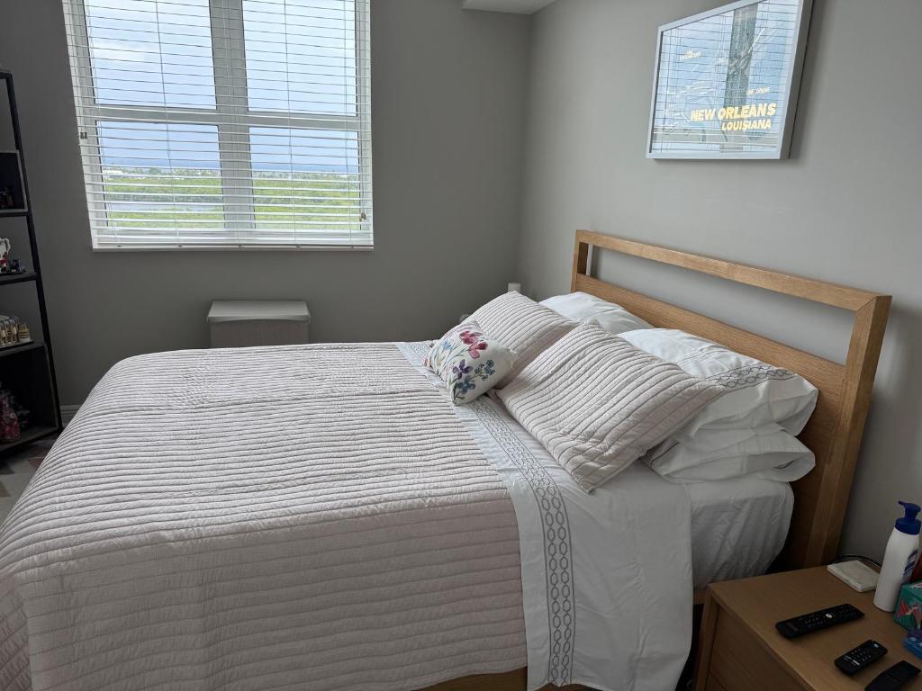 CASA COSTA CONDO - Residential Lease