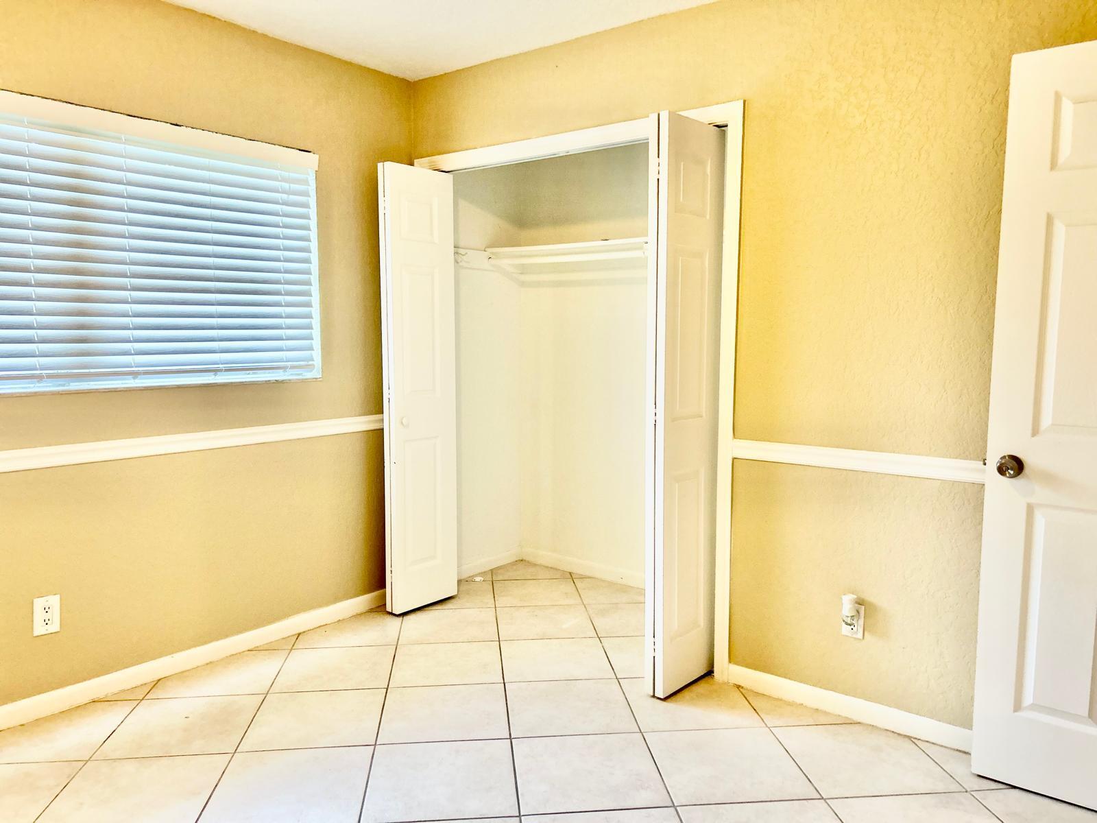 SHADOW WOOD - Residential