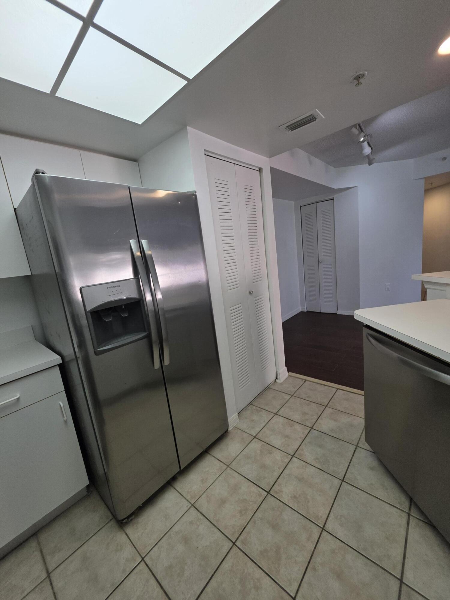 GRAND ISLES CONDO - Residential Lease