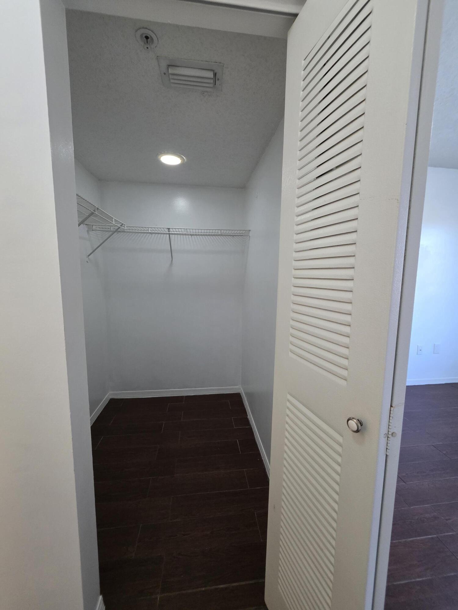 GRAND ISLES CONDO - Residential Lease