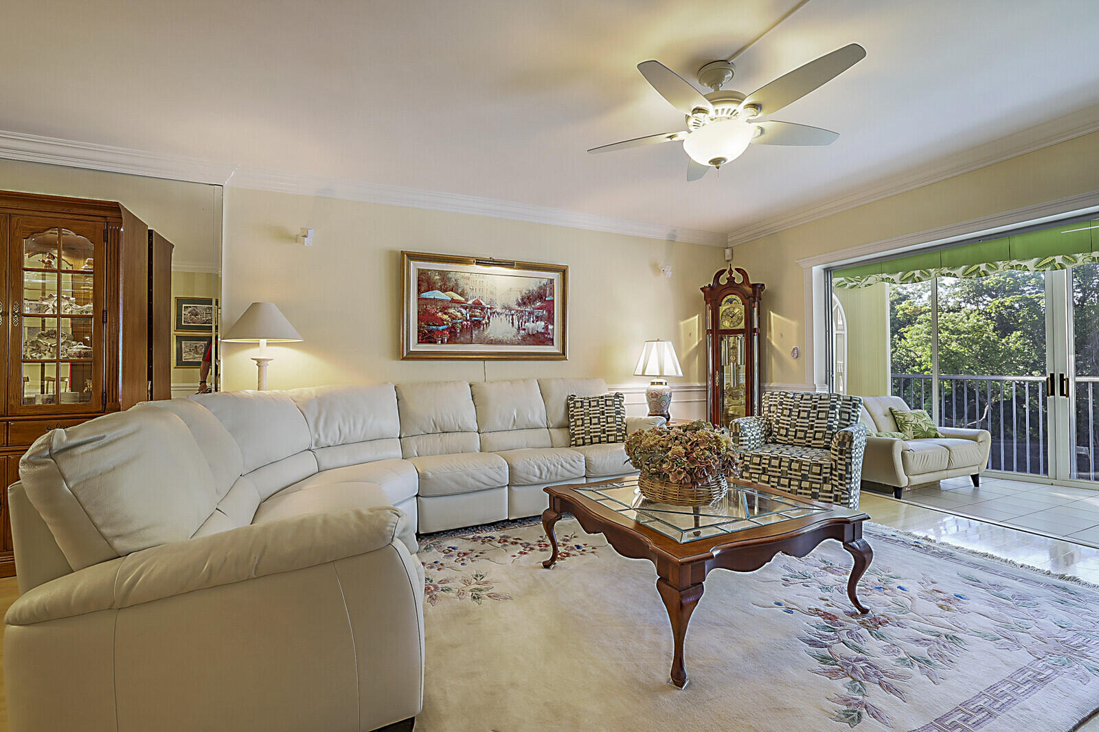 HARBOUR EAST HOUSE CONDO - Residential