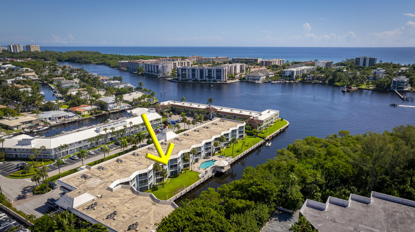 HARBOUR EAST HOUSE CONDO - Residential